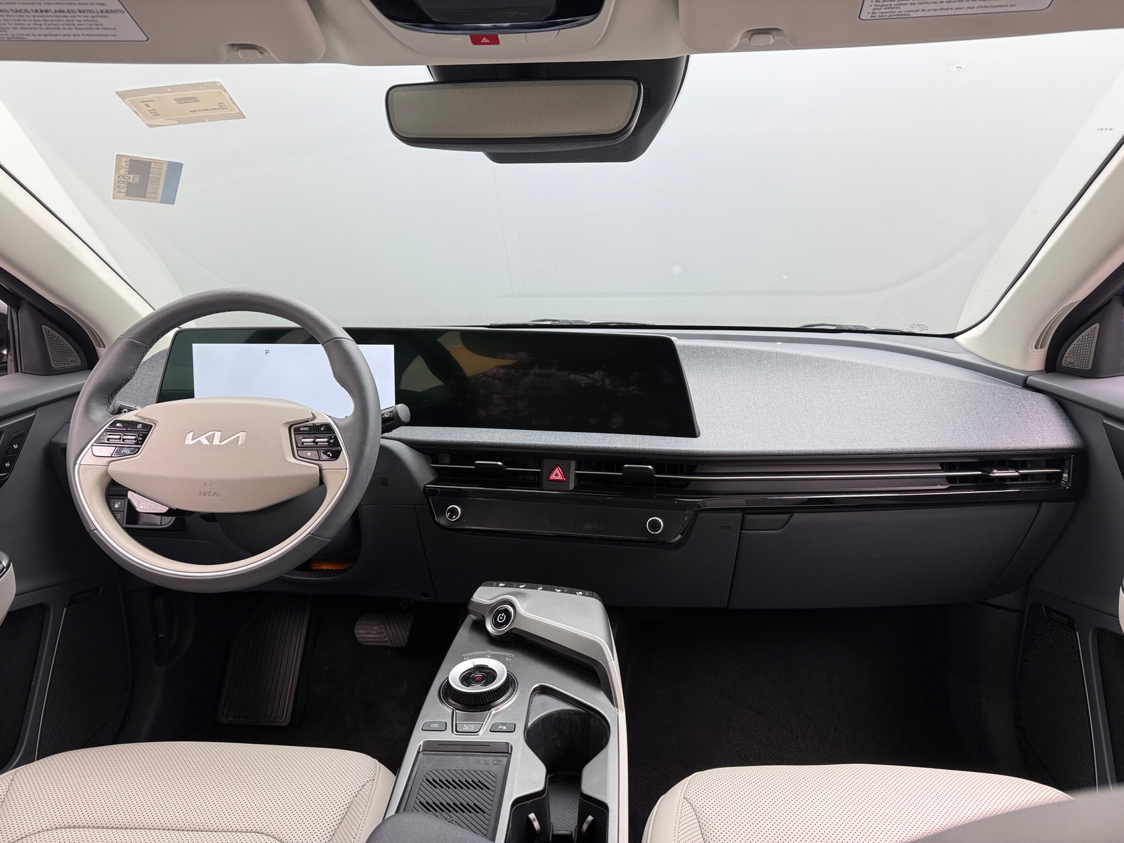 Thumbnail: 2024 Kia EV6 - 2