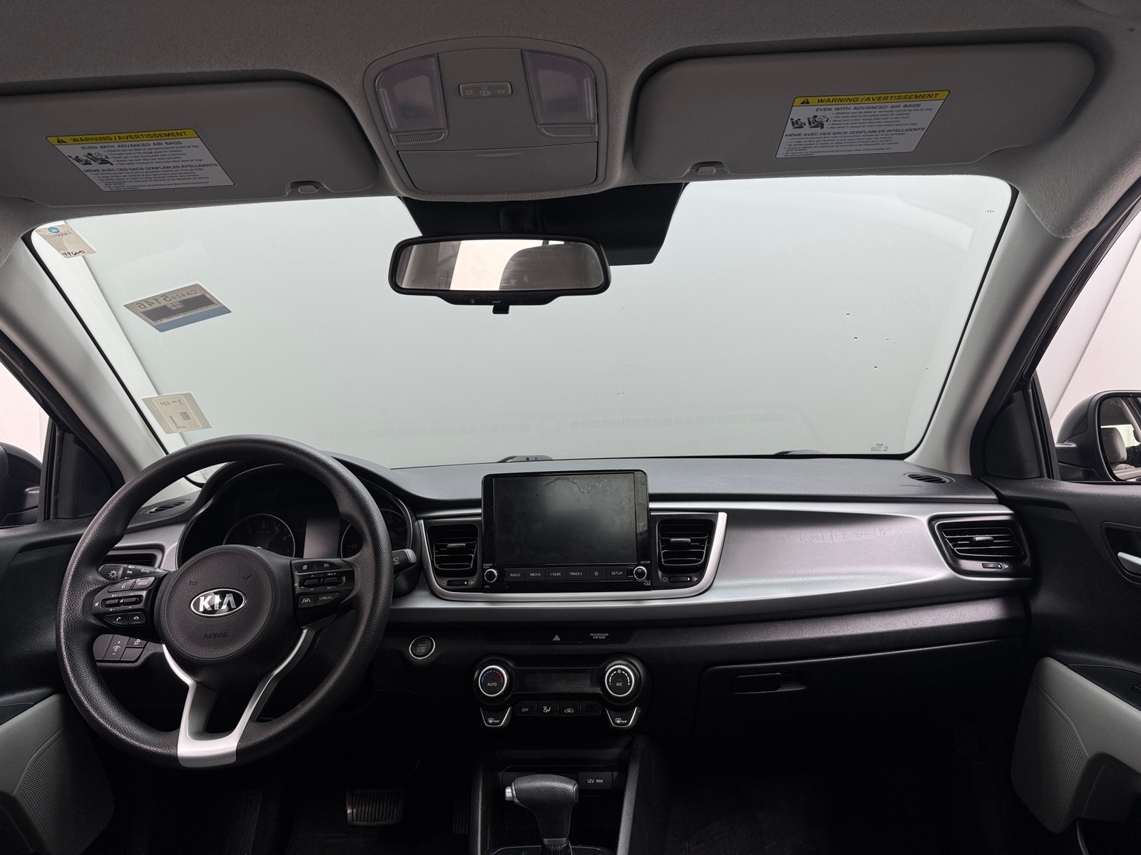 Thumbnail: 2021 Kia Rio - 3