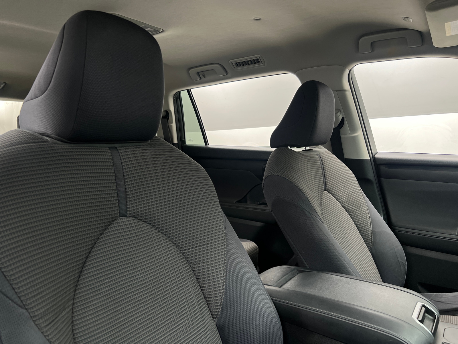 Thumbnail: 2020 Toyota Highlander - 2