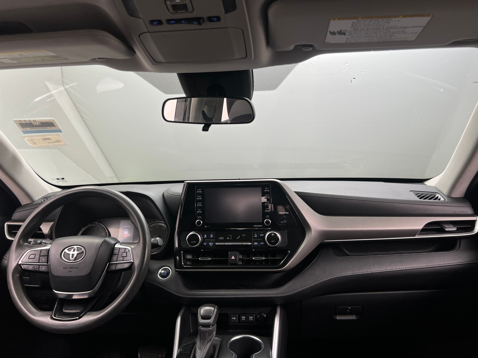 Thumbnail: 2020 Toyota Highlander - 3