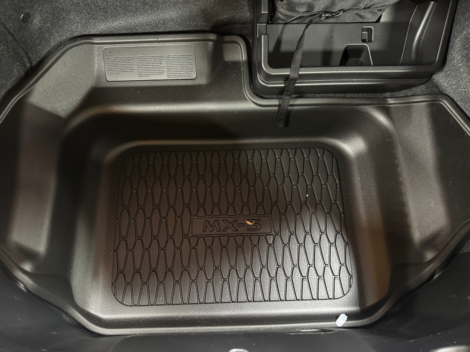 Thumbnail: 2024 Mazda MX-5 Miata - 5