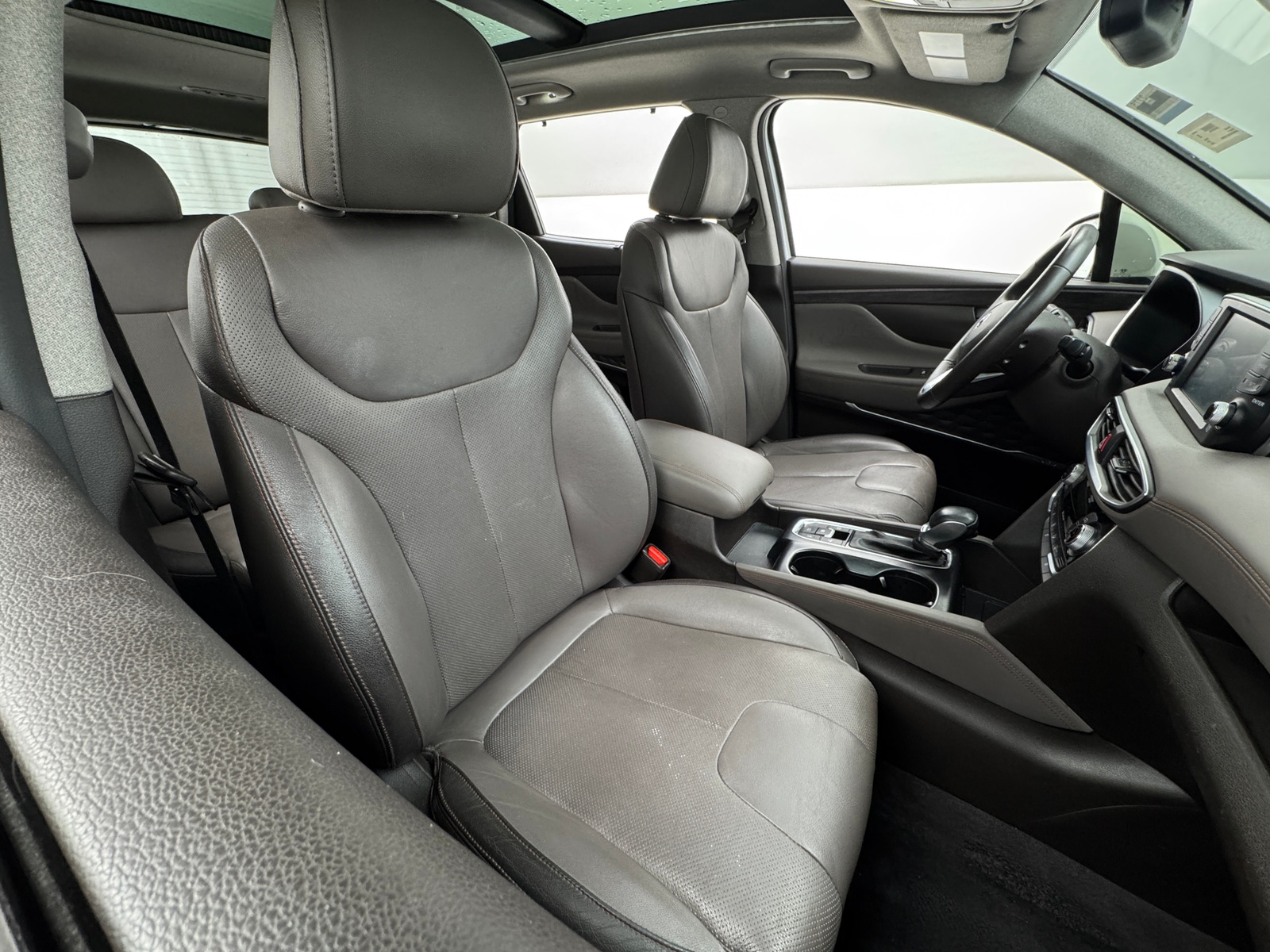 Thumbnail: 2020 Hyundai Santa Fe - 2