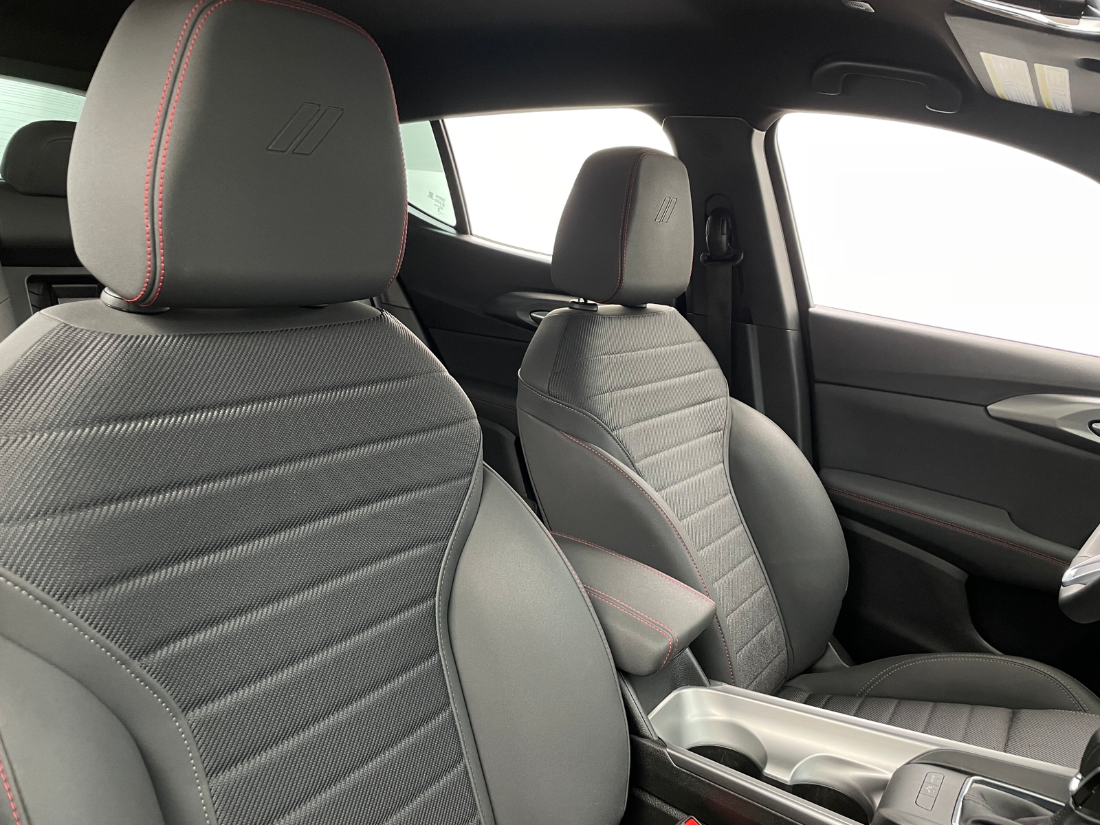 Thumbnail: 2024 Dodge Hornet - 2