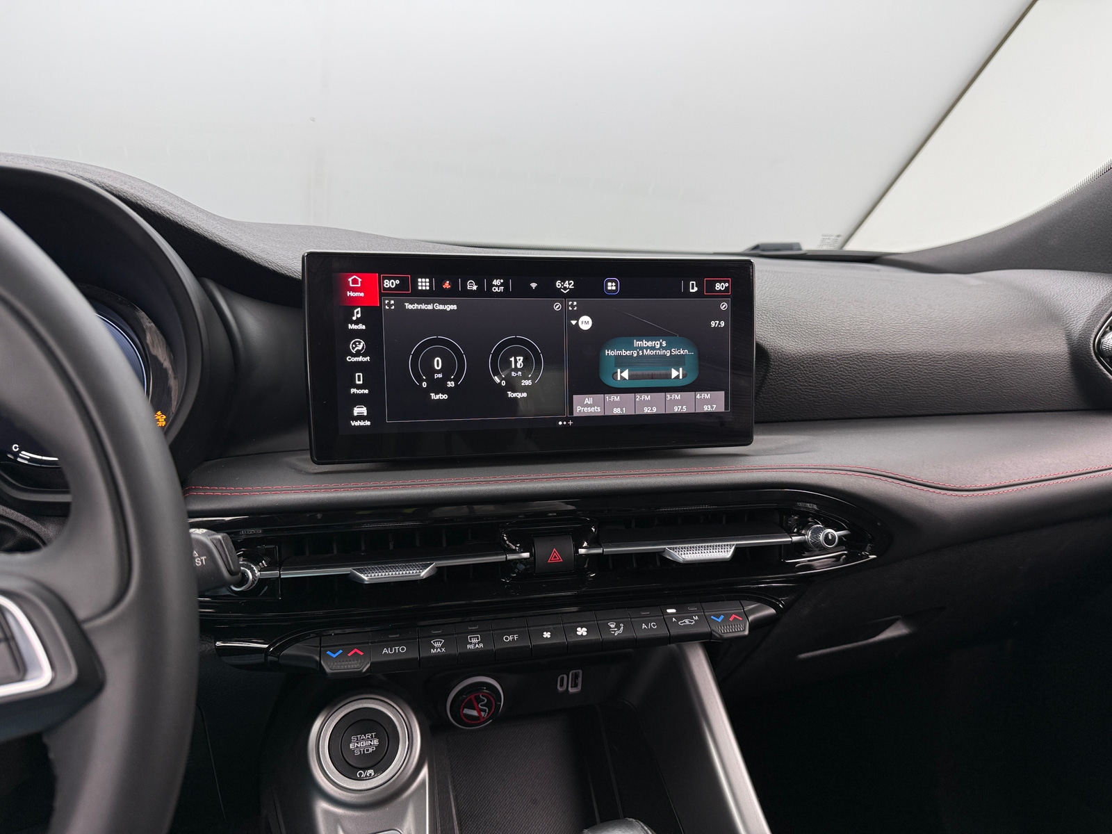 Thumbnail: 2024 Dodge Hornet - 4