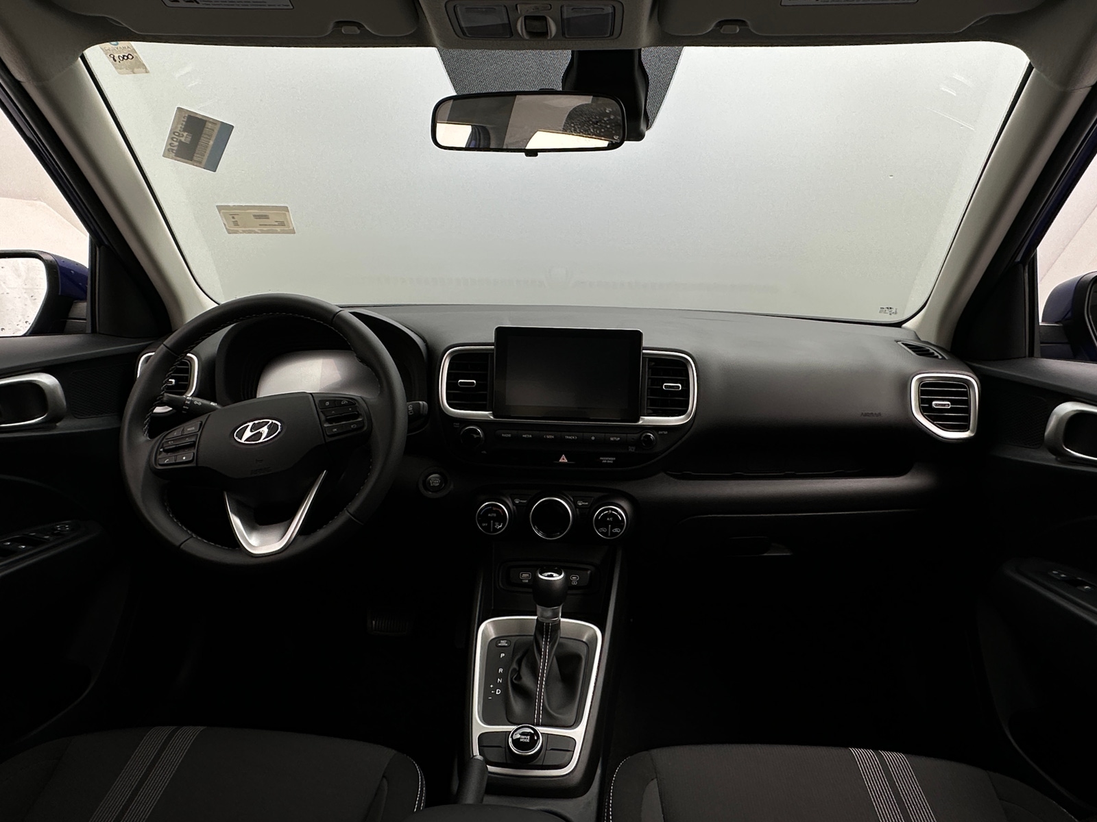 Thumbnail: 2025 Hyundai Venue - 3