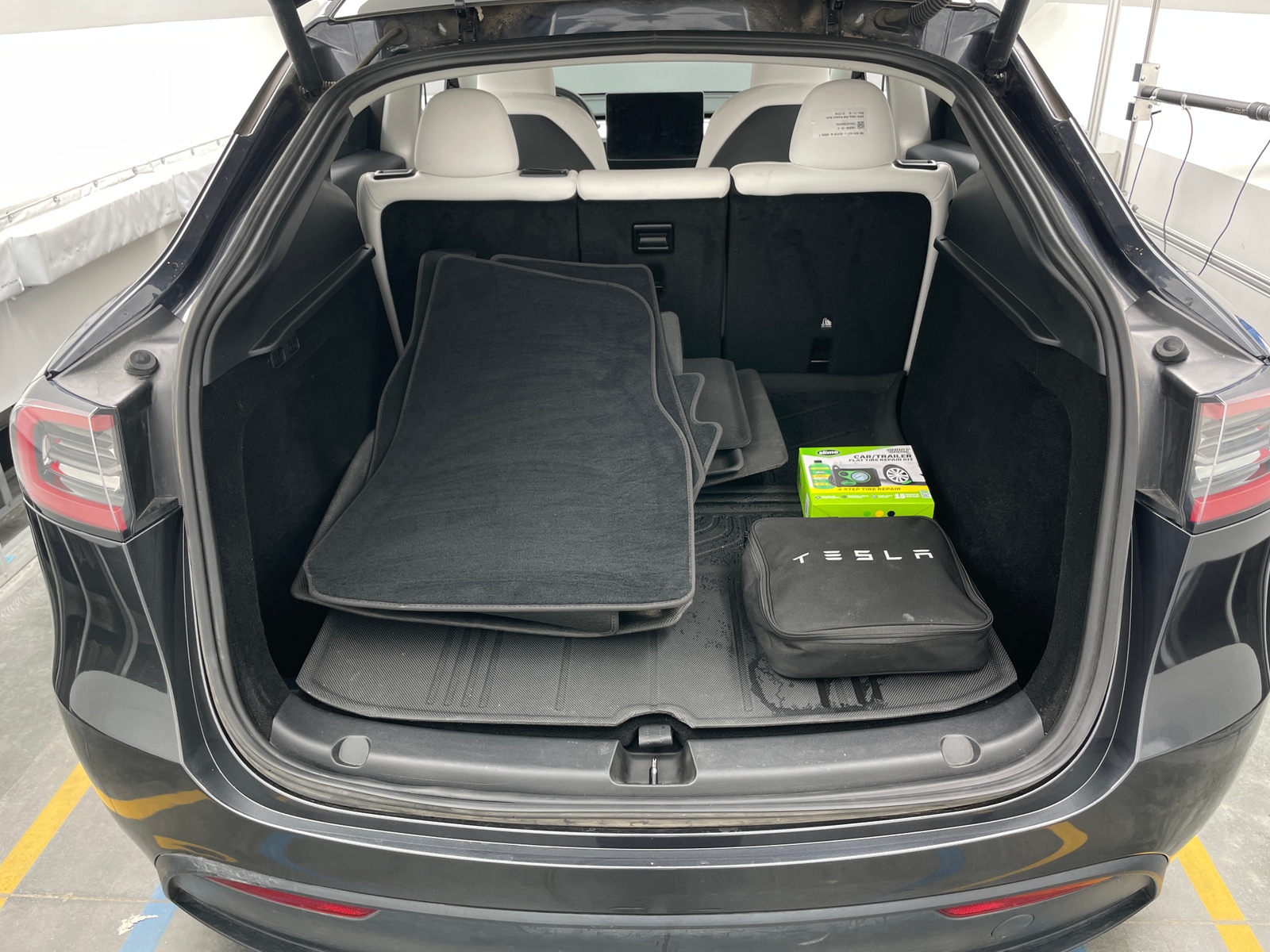 Thumbnail: 2025 Tesla Model Y - 6