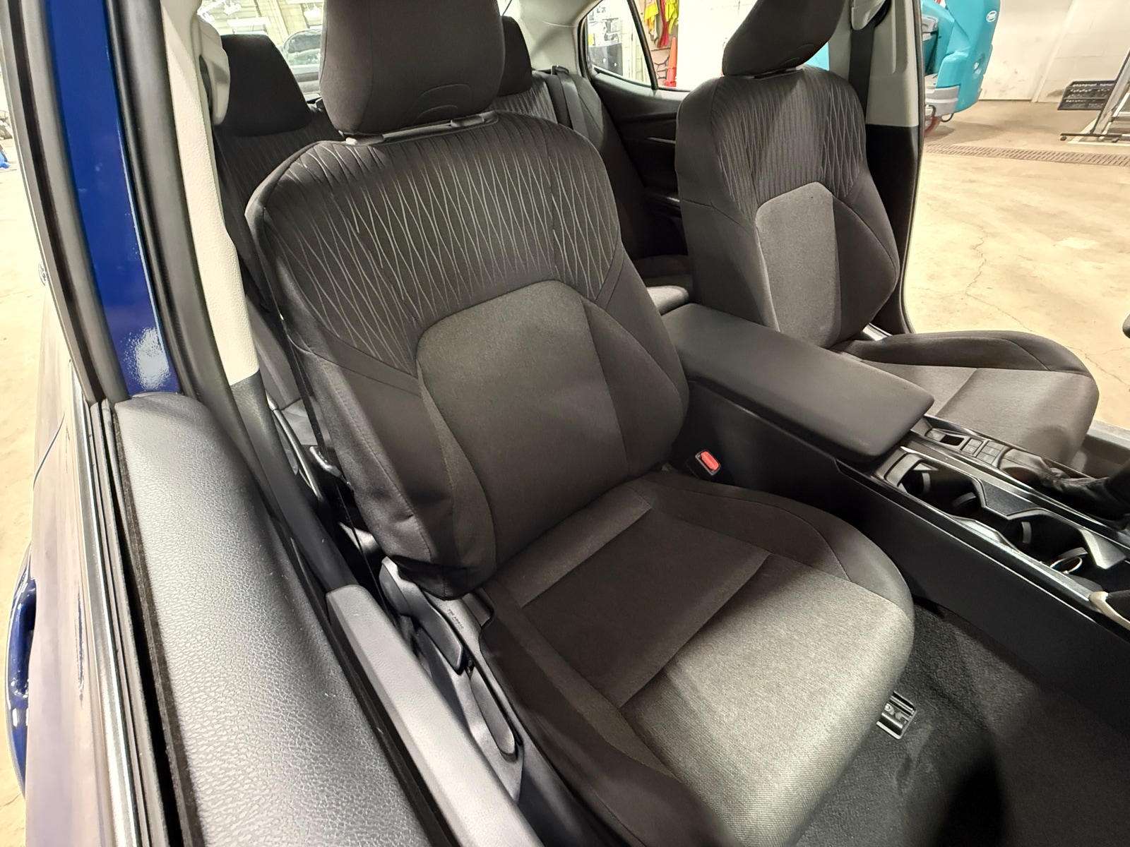 Thumbnail: 2025 Toyota Camry - 2