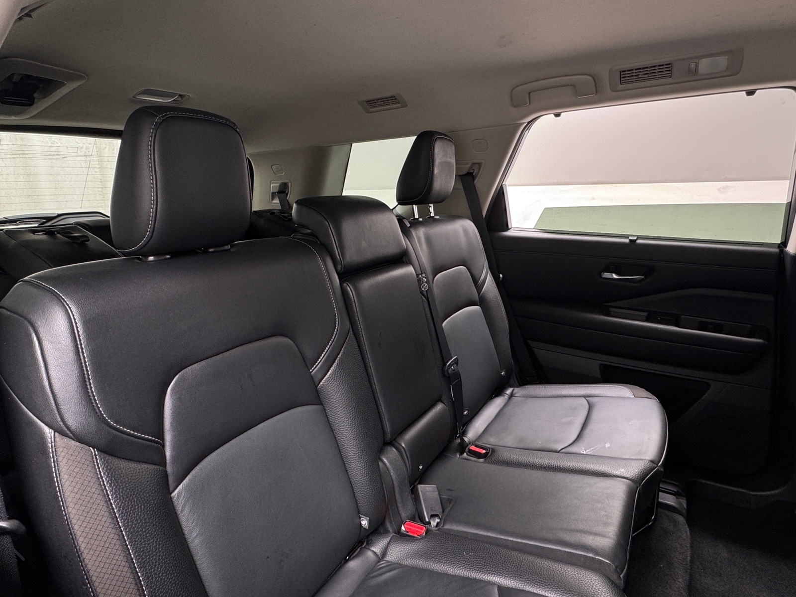 Thumbnail: 2022 Nissan Pathfinder - 5