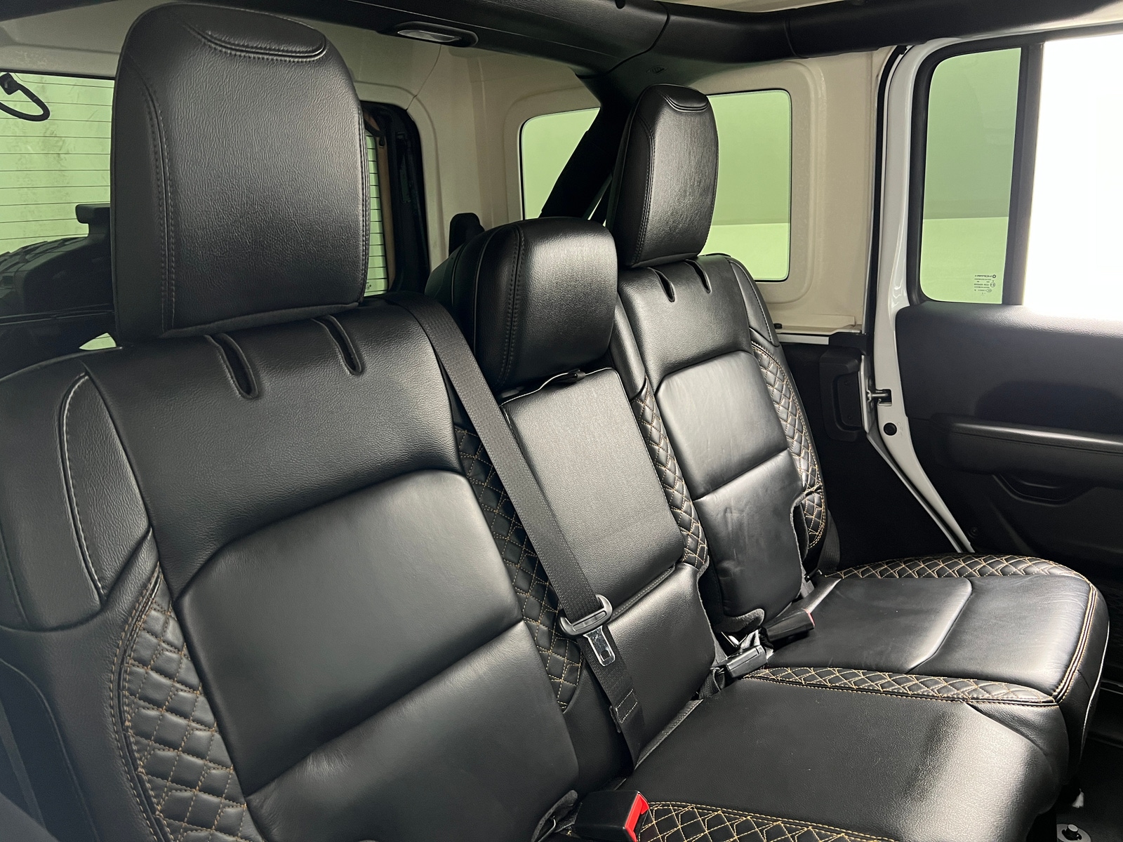 Thumbnail: 2022 Jeep Wrangler - 5