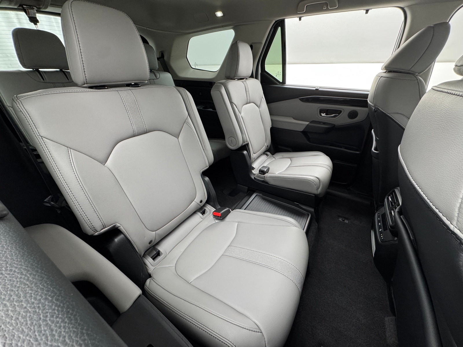 Thumbnail: 2023 Honda Pilot - 5