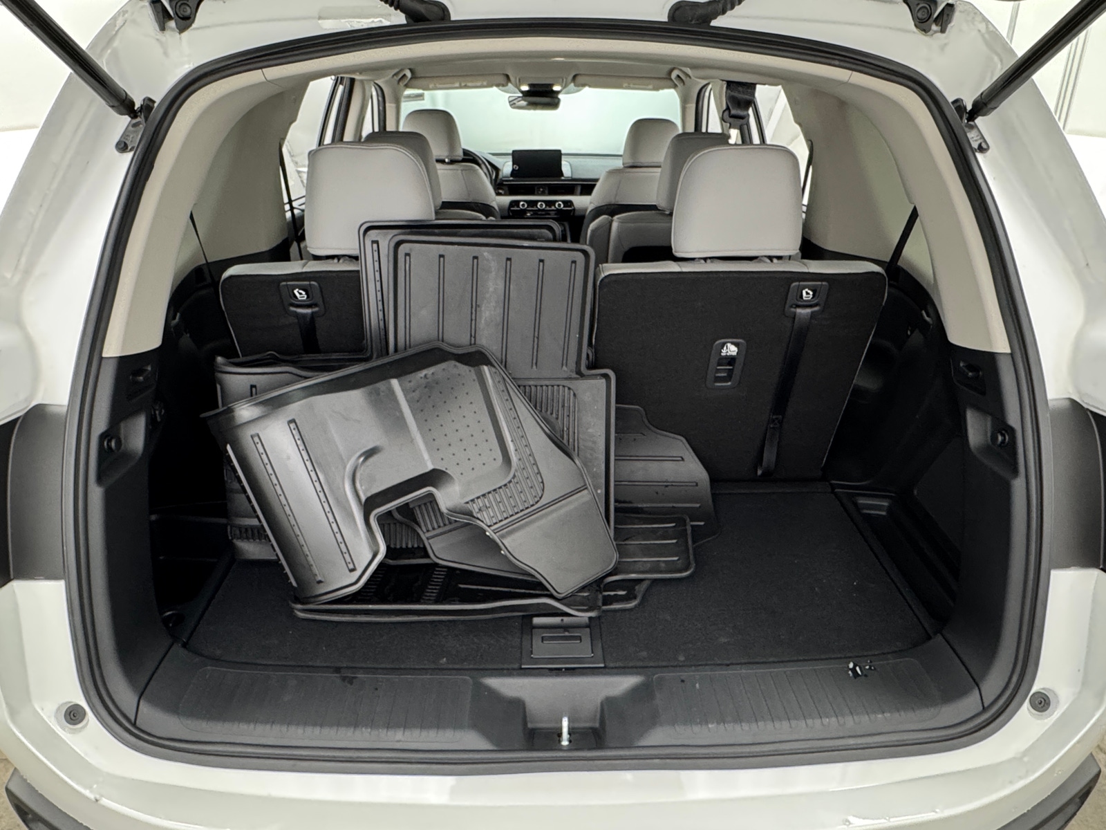 Thumbnail: 2023 Honda Pilot - 6