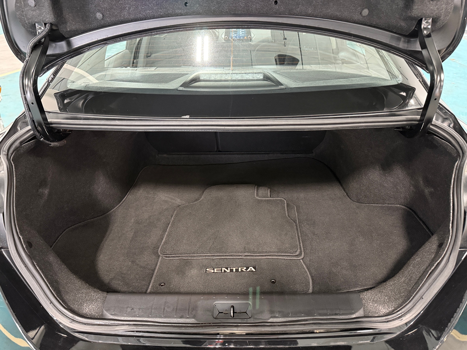 Thumbnail: 2024 Nissan Sentra - 7