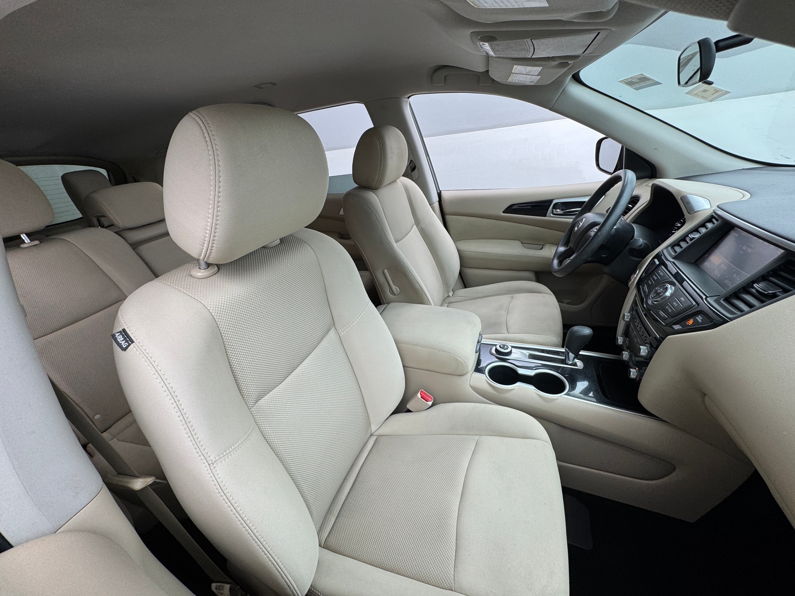 Thumbnail: 2017 Nissan Pathfinder - 2