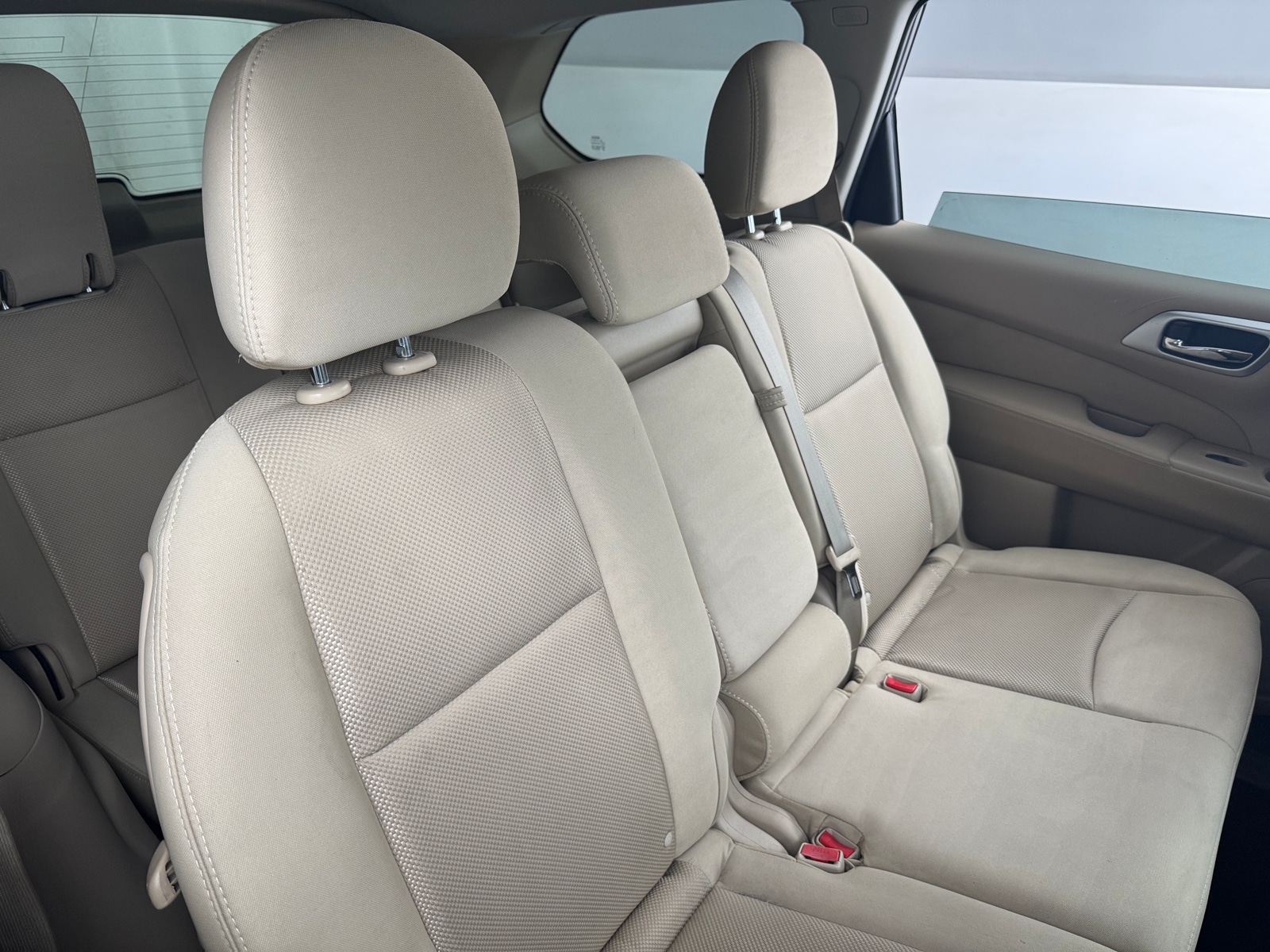 Thumbnail: 2017 Nissan Pathfinder - 6