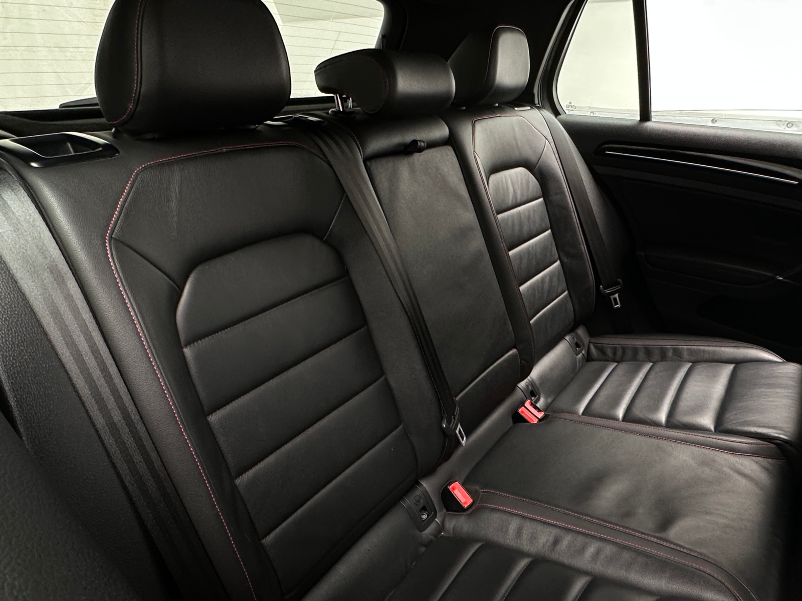 Thumbnail: 2015 Volkswagen Golf - 6