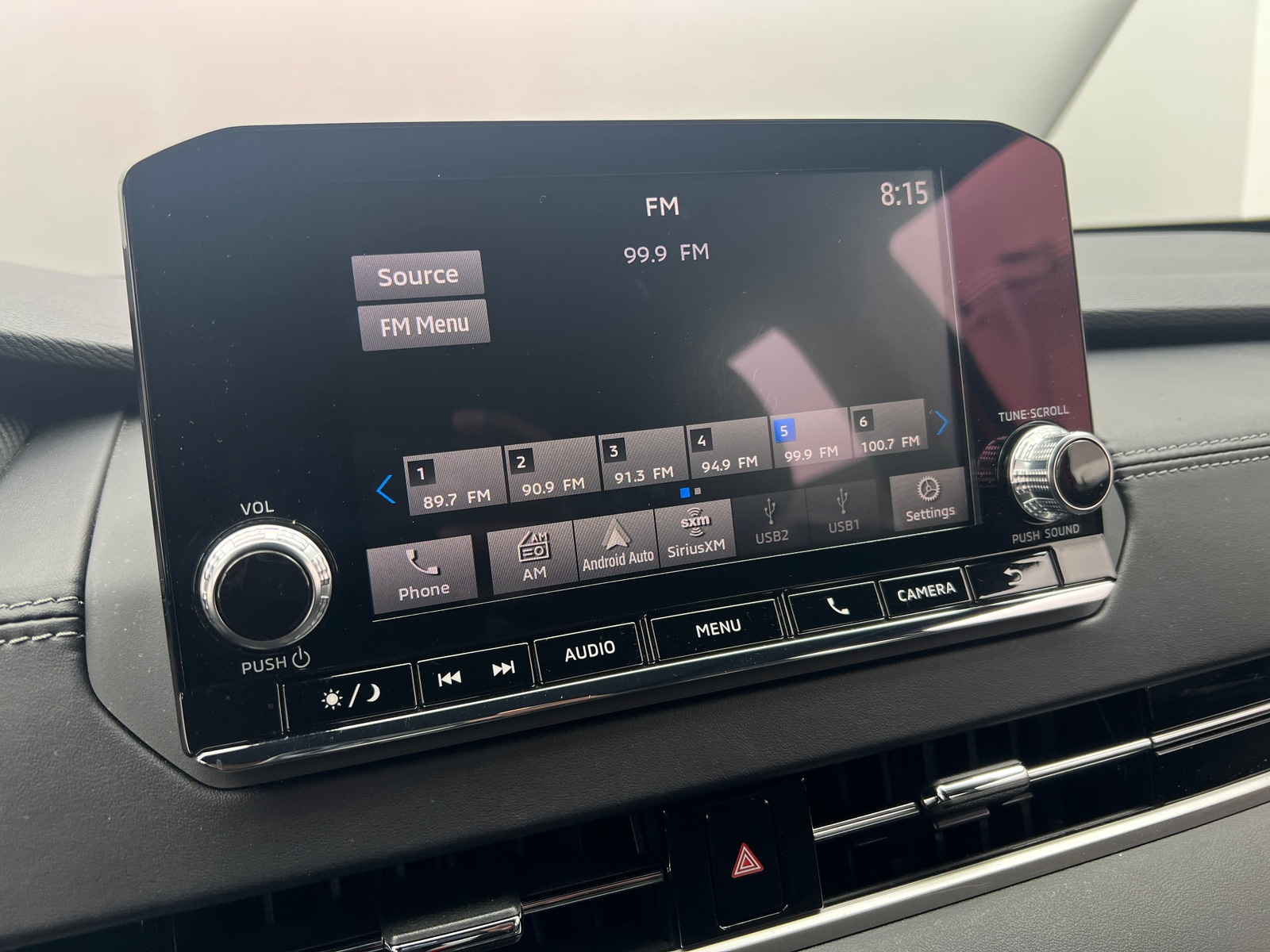 Thumbnail: 2022 Mitsubishi Outlander - 3