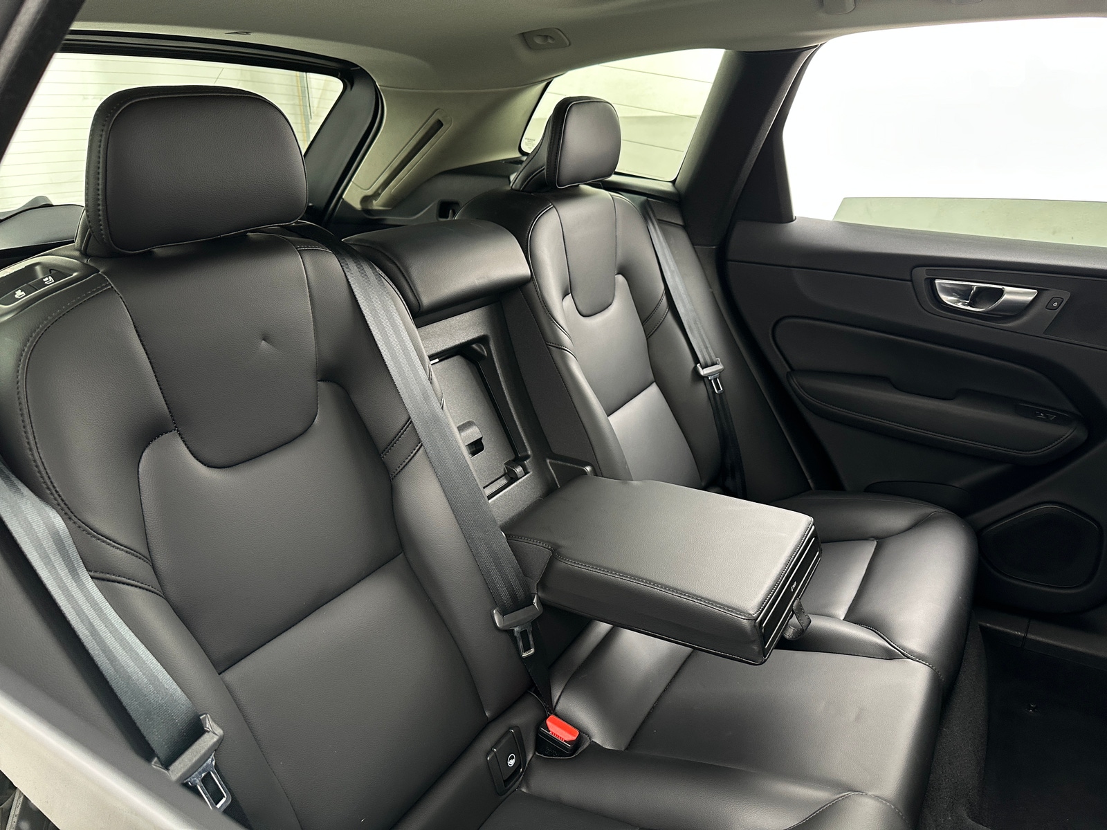 Thumbnail: 2024 Volvo XC60 - 5