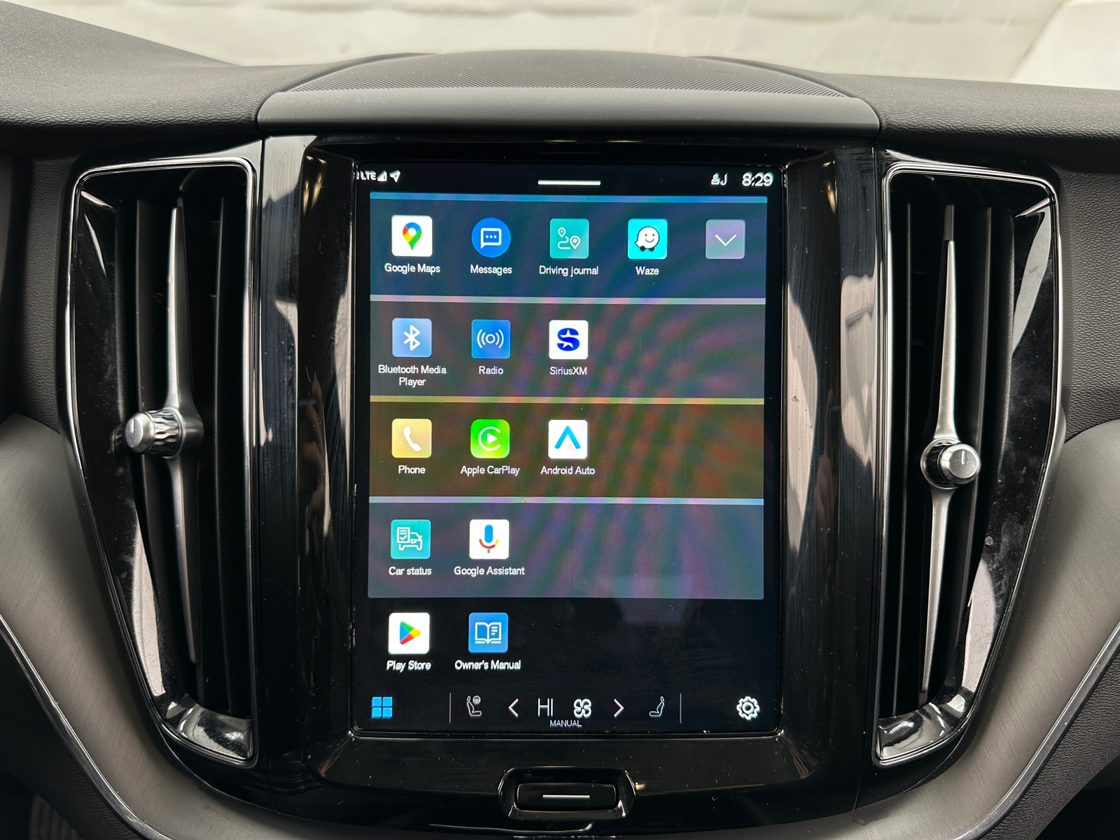 Thumbnail: 2024 Volvo XC60 - 3