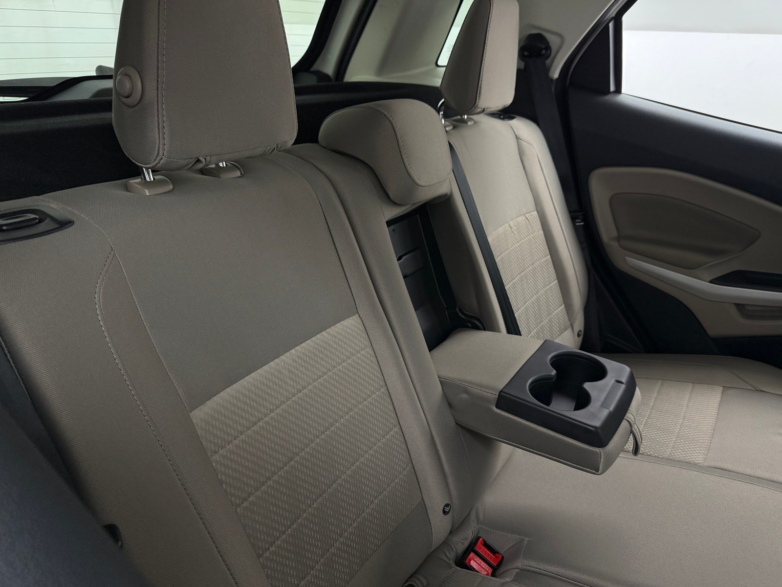 Thumbnail: 2020 Ford EcoSport - 6