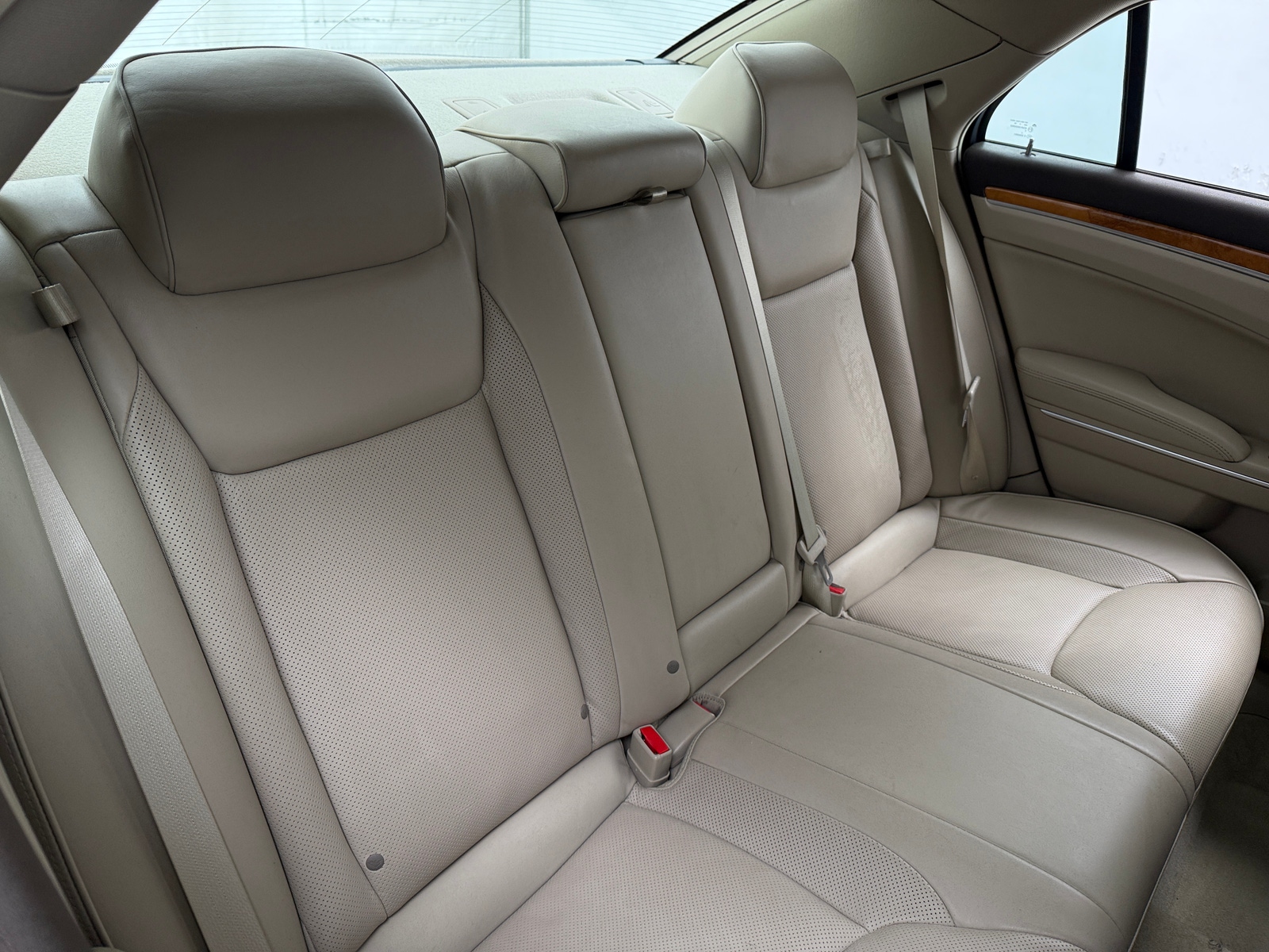 Thumbnail: 2013 Chrysler 300 - 5