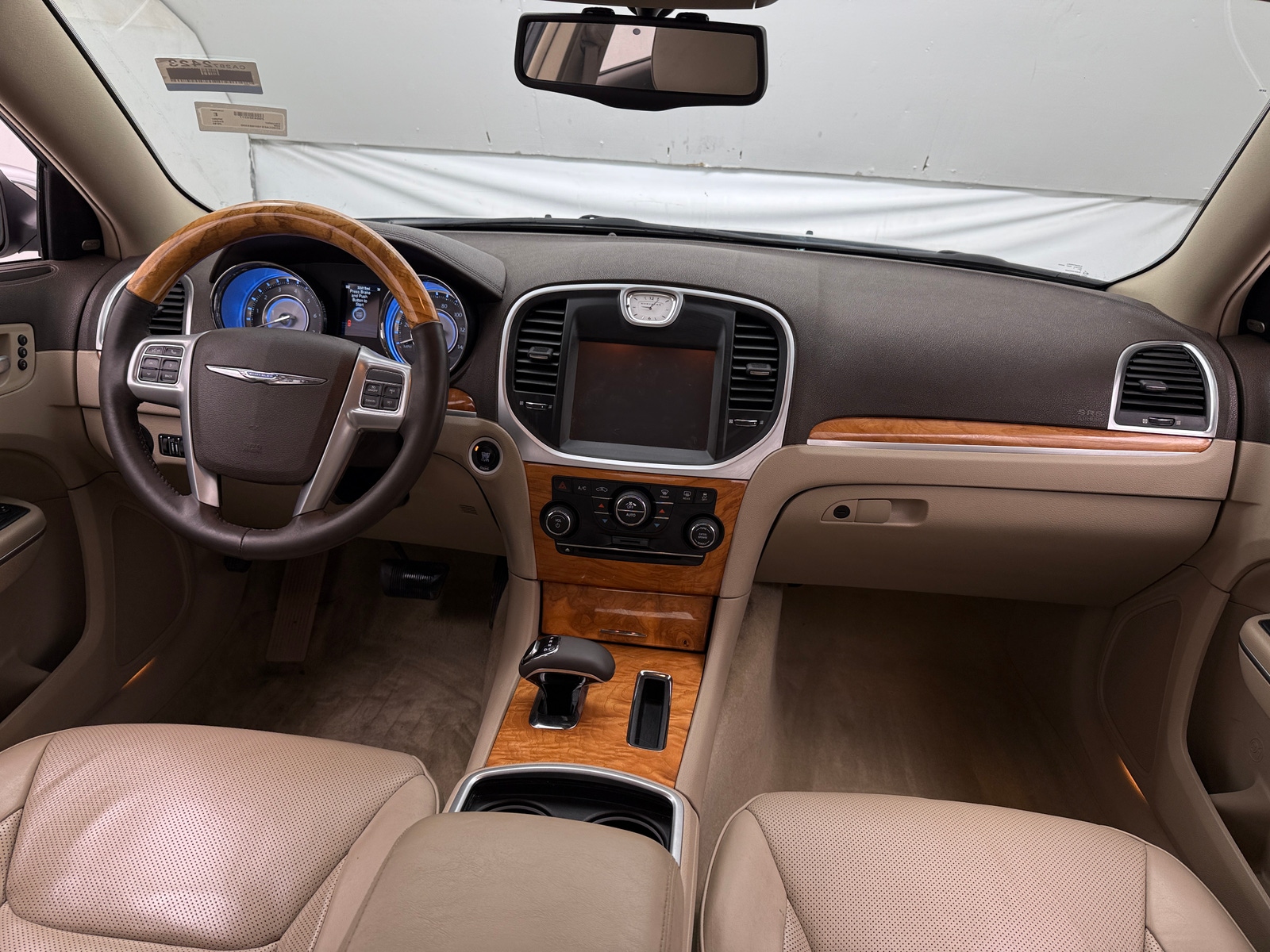 Thumbnail: 2013 Chrysler 300 - 2