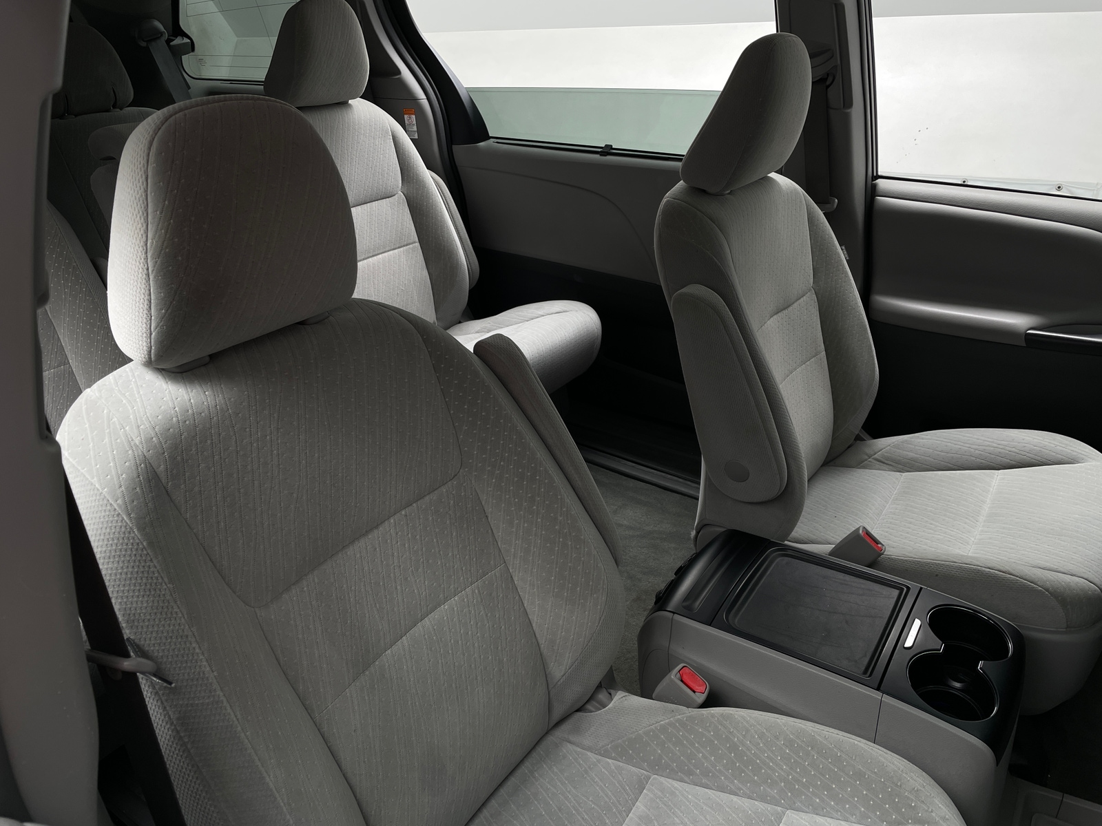 Thumbnail: 2018 Toyota Sienna - 2