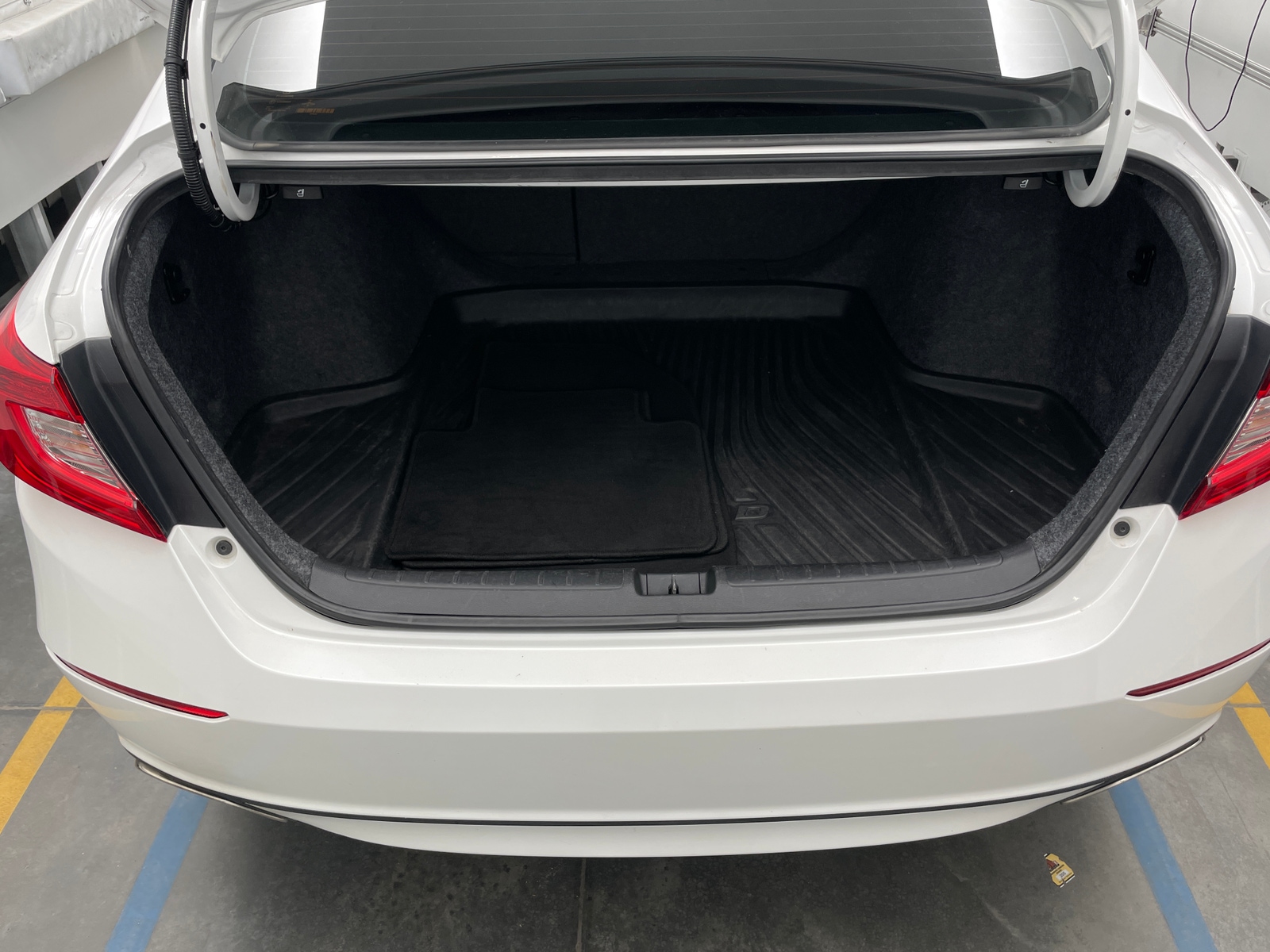 Thumbnail: 2021 Honda Accord - 7