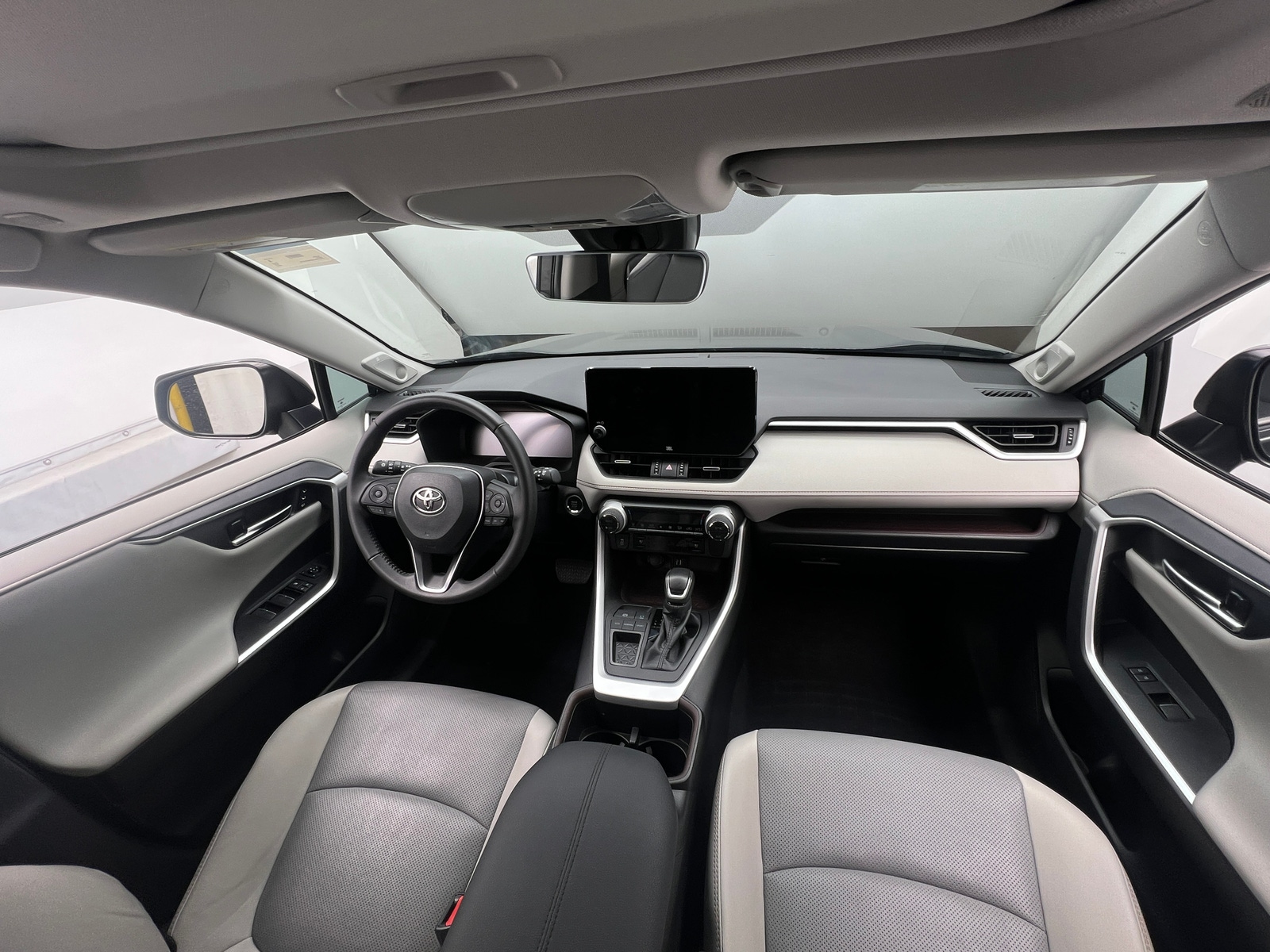 Thumbnail: 2023 Toyota RAV4 - 2