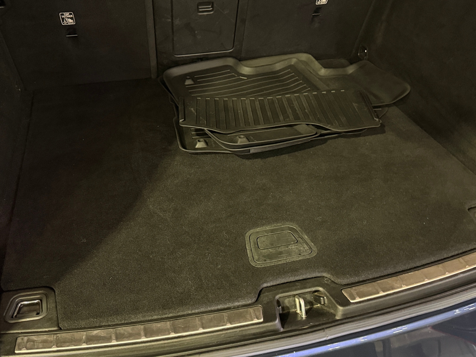 Thumbnail: 2021 Volvo XC60 - 6