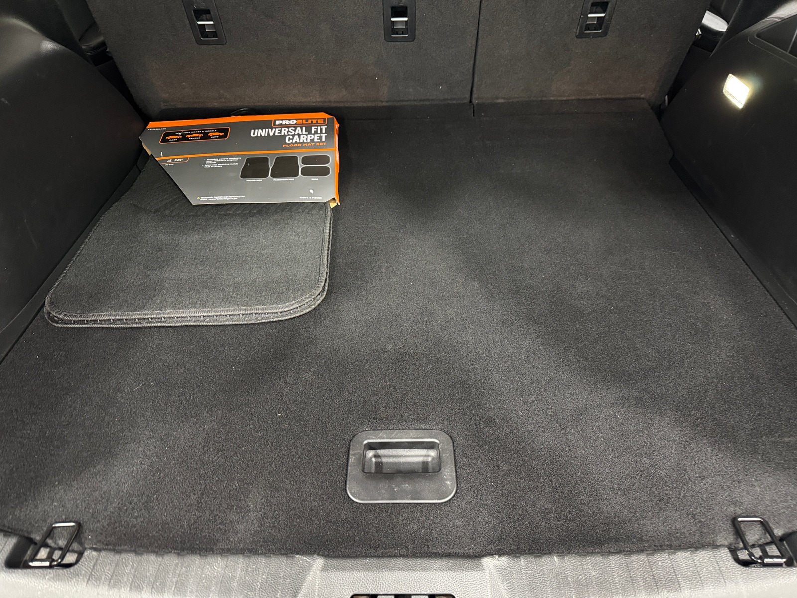 Thumbnail: 2018 Ford Edge - 6