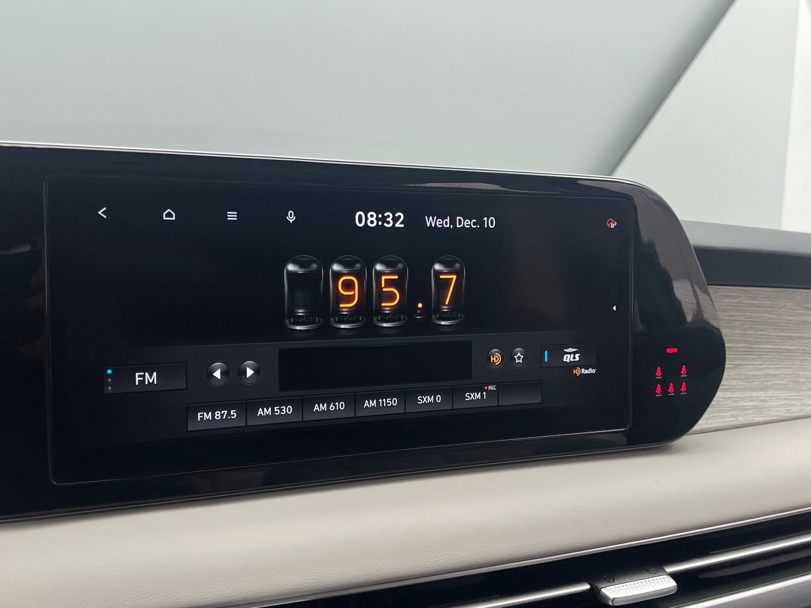 Thumbnail: 2023 Hyundai Palisade - 3