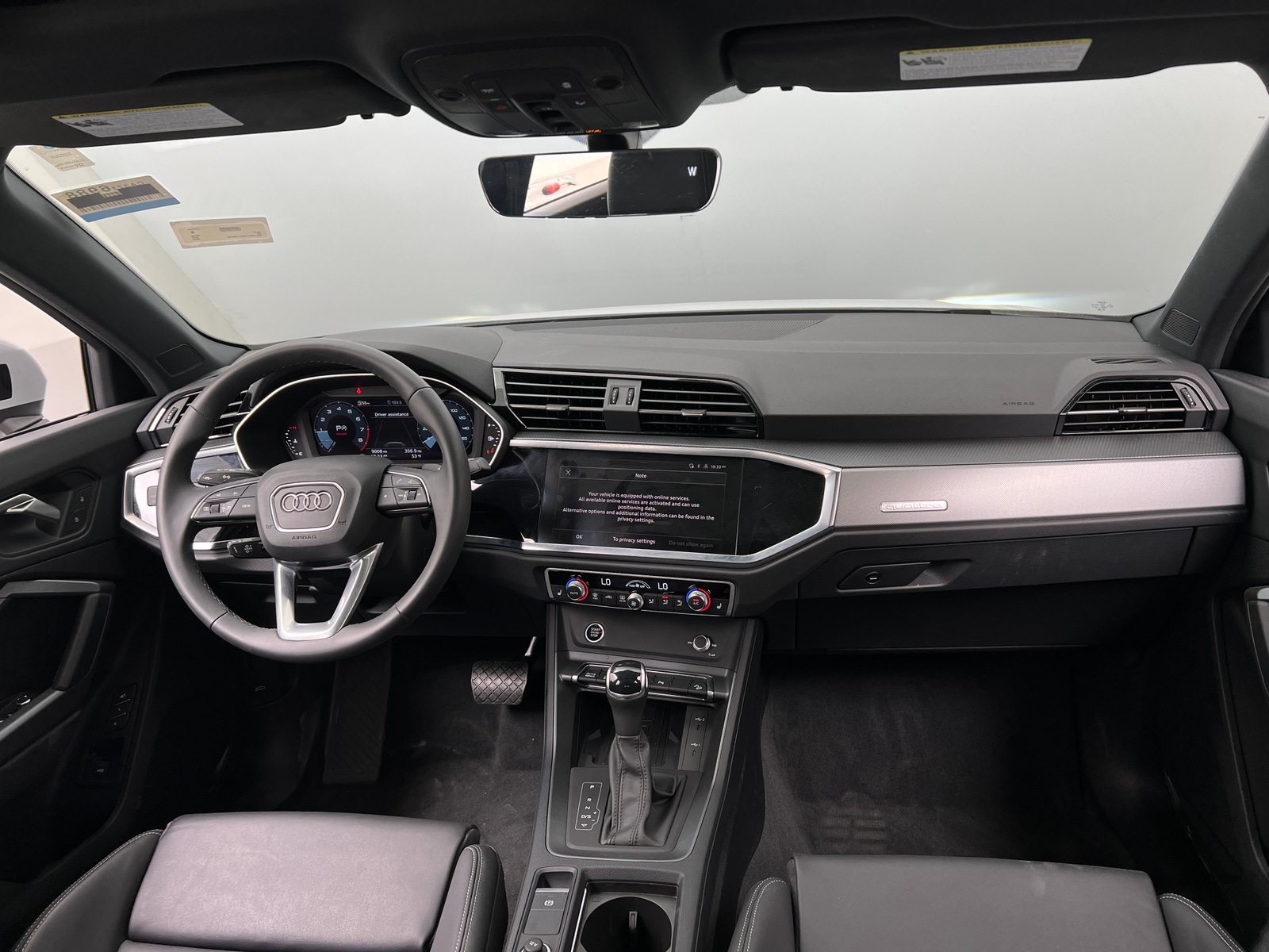 Thumbnail: 2024 Audi Q3 - 2