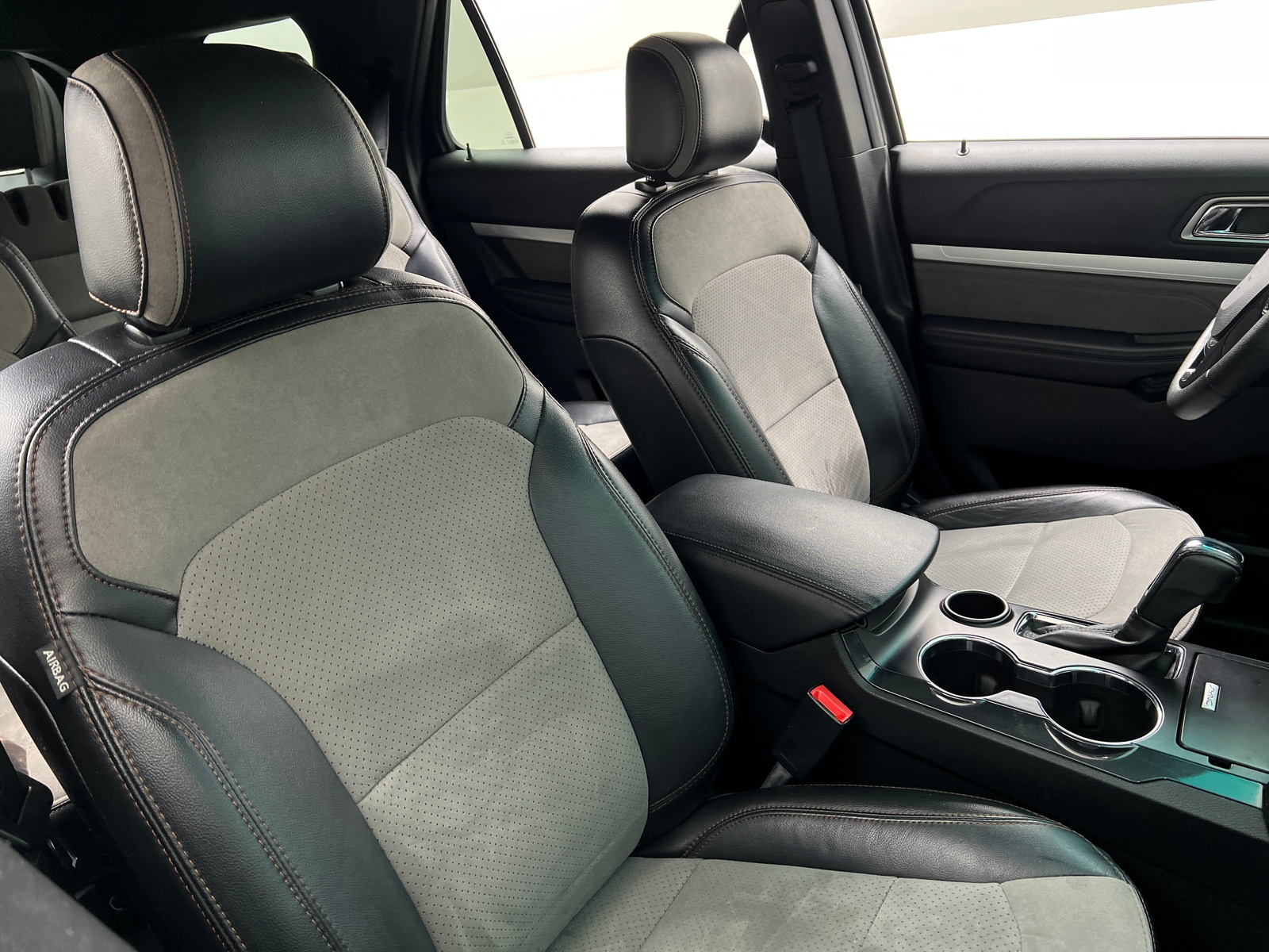 Thumbnail: 2017 Ford Explorer - 2