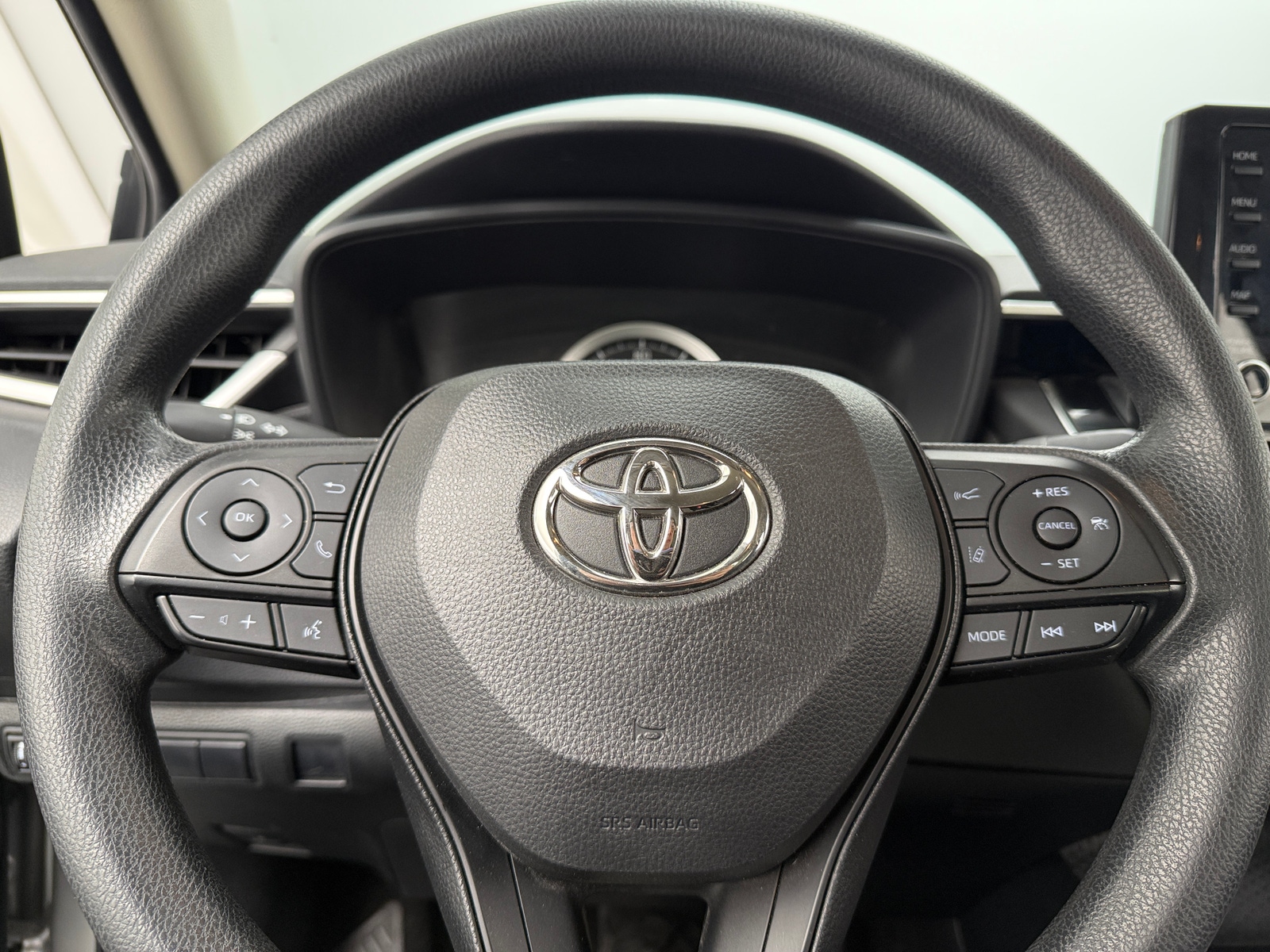 Thumbnail: 2022 Toyota Corolla - 5