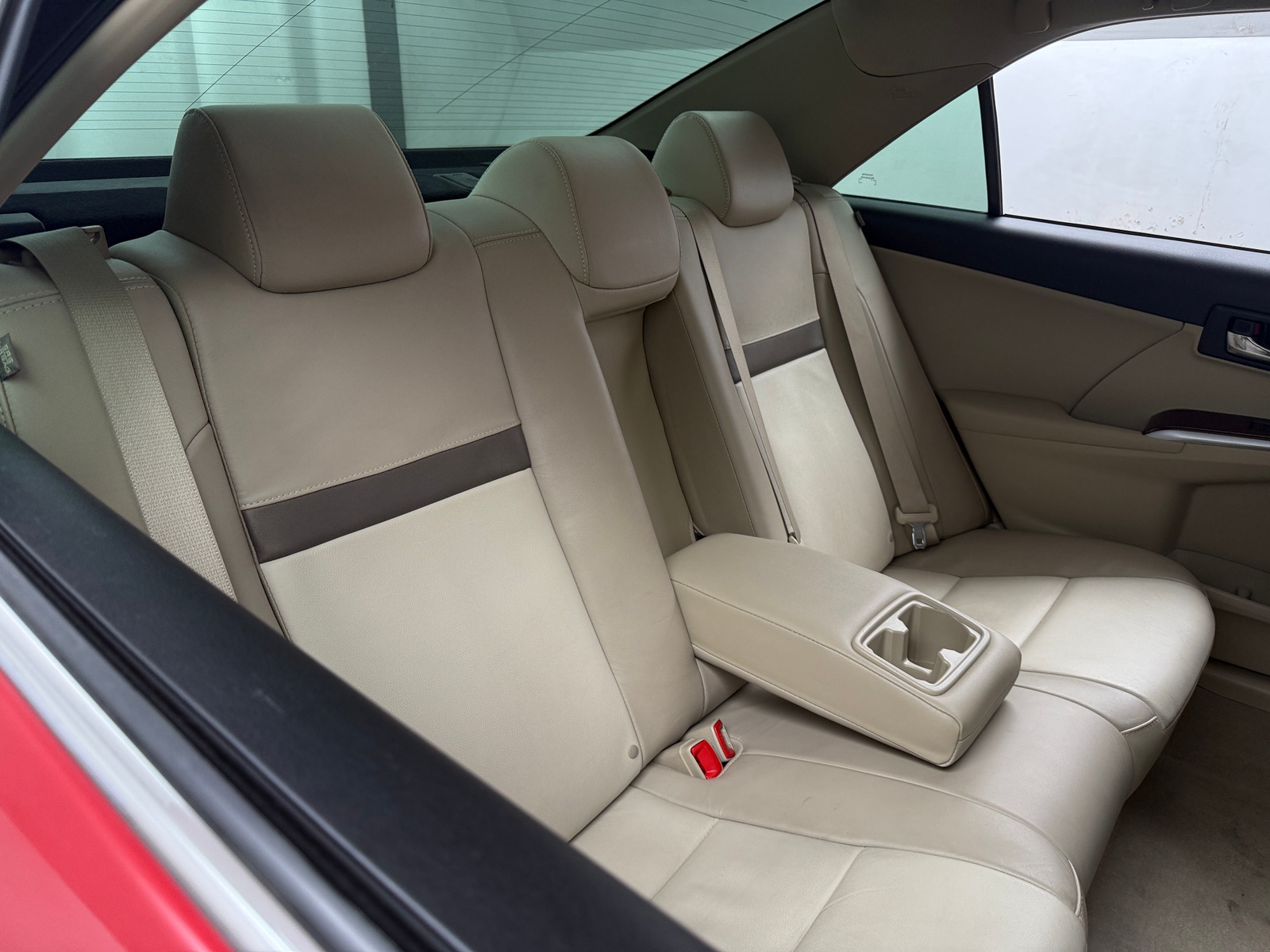 Thumbnail: 2012 Toyota Camry - 6