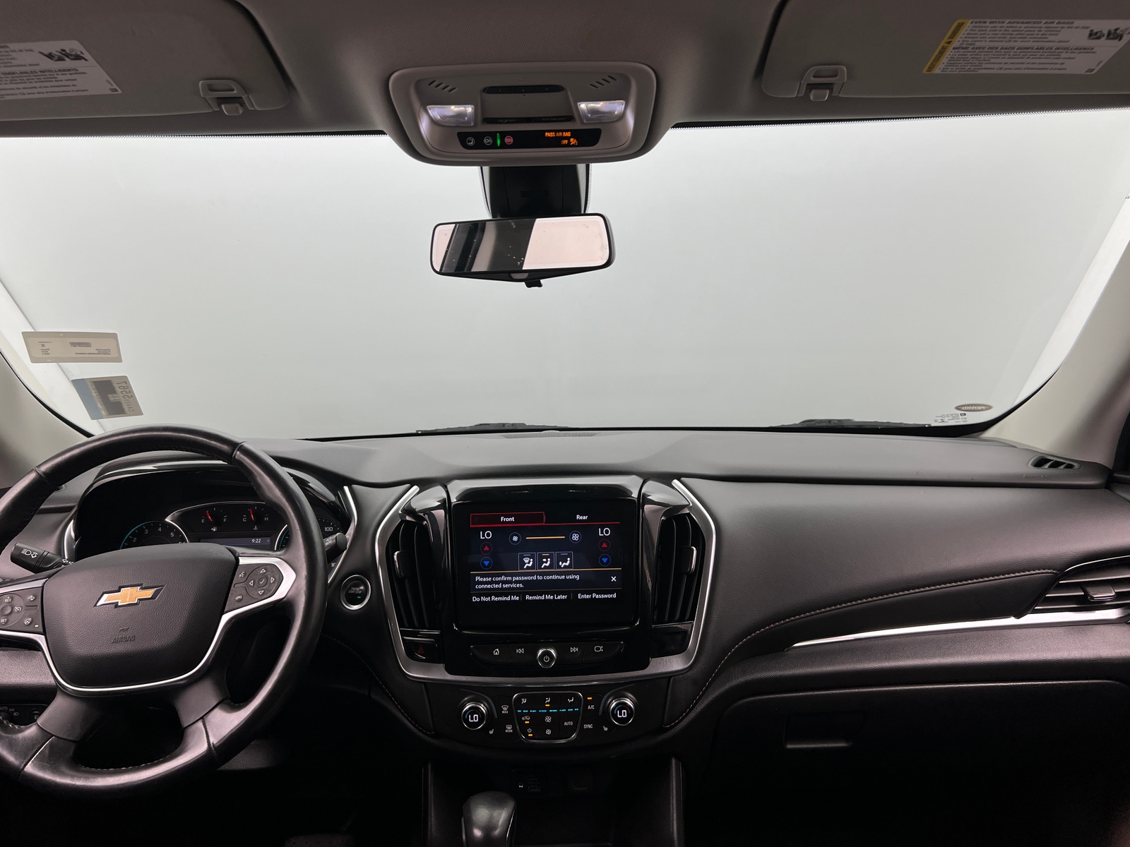 Thumbnail: 2021 Chevrolet Traverse - 2