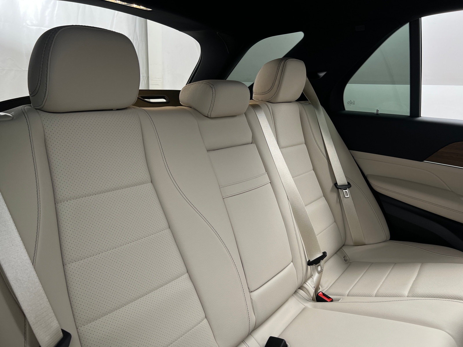 Thumbnail: 2025 Mercedes-Benz GLE - 5