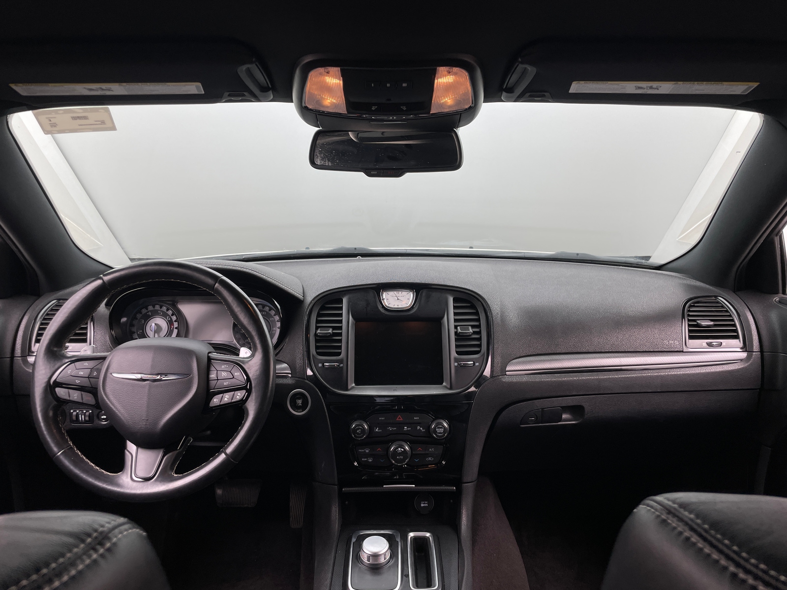 Thumbnail: 2016 Chrysler 300 - 3