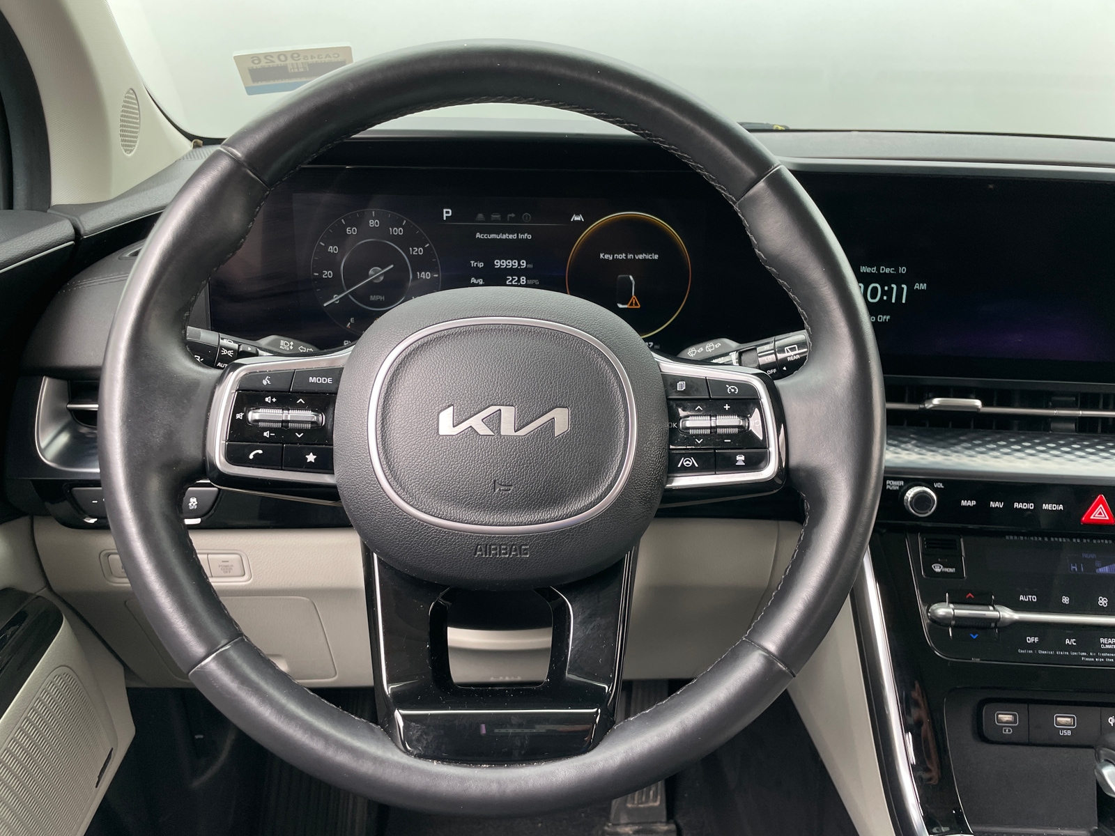 Thumbnail: 2022 Kia Carnival - 4