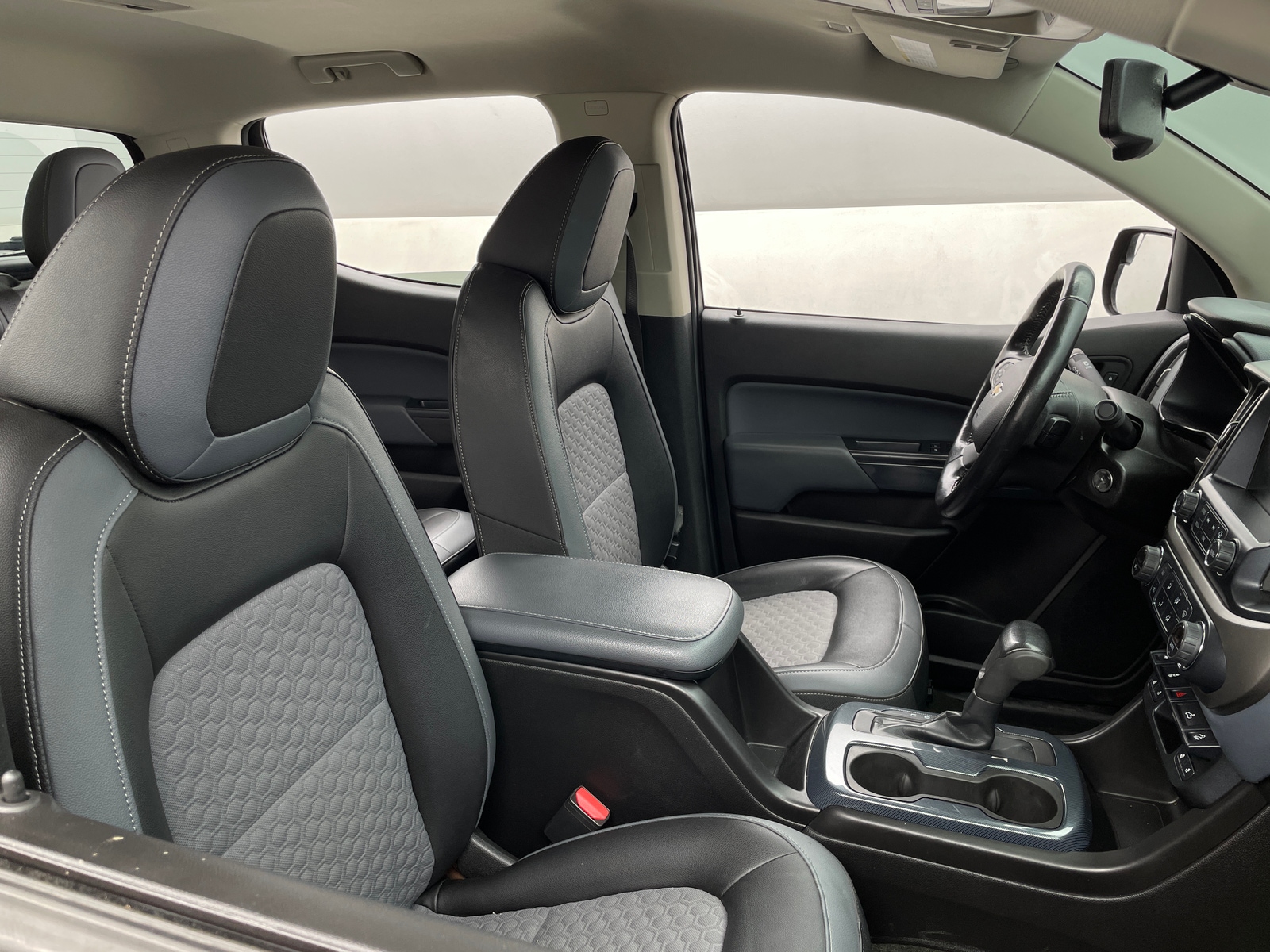 Thumbnail: 2017 Chevrolet Colorado - 2