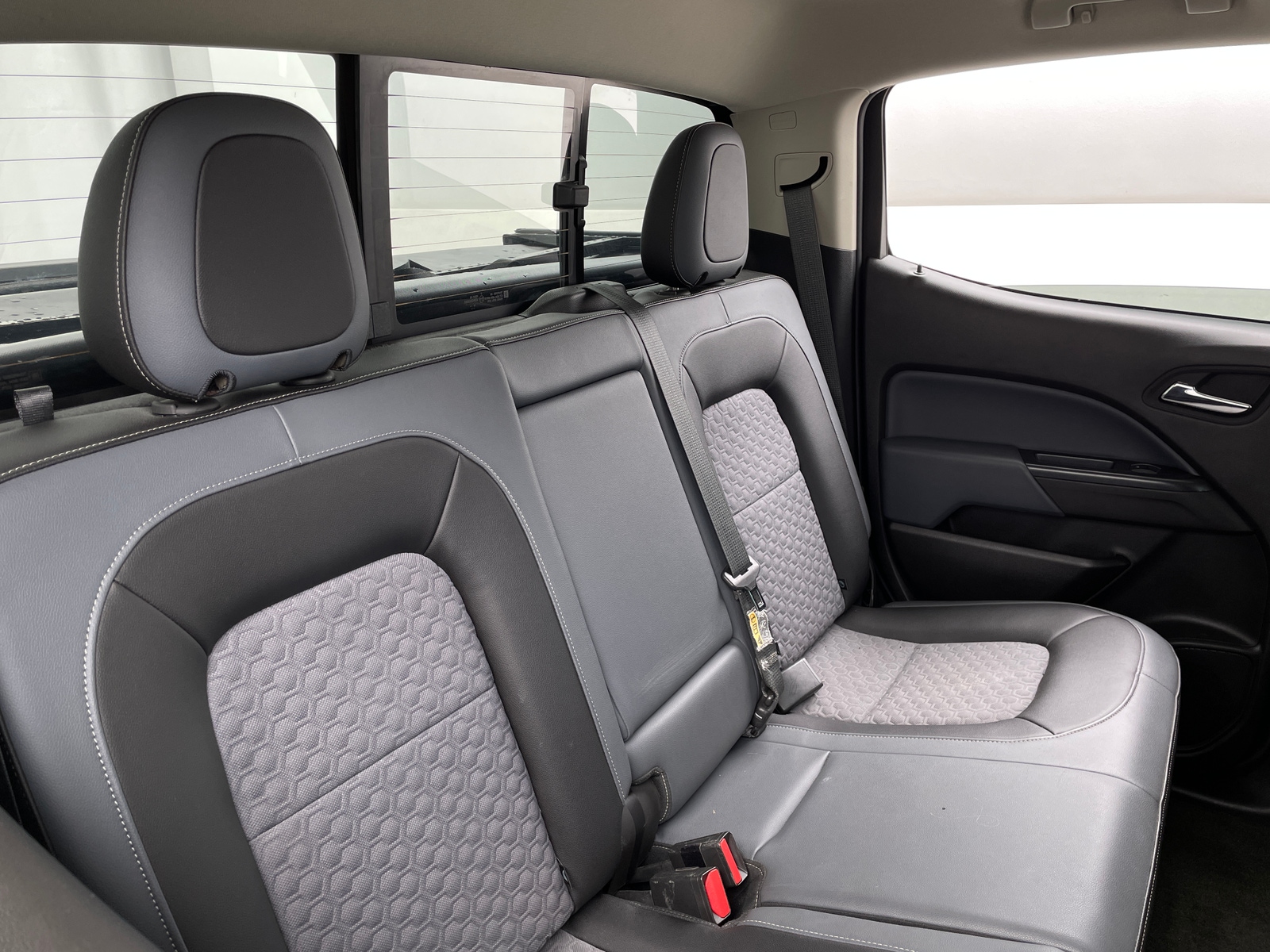 Thumbnail: 2017 Chevrolet Colorado - 6