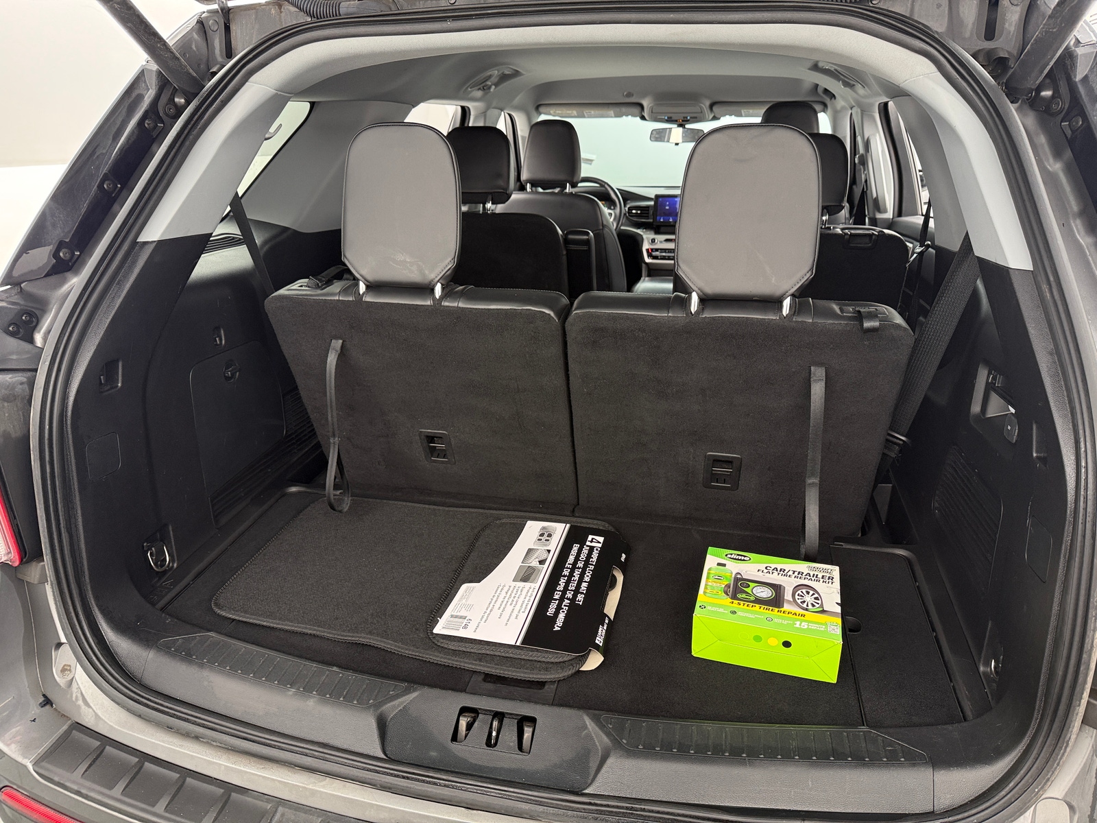 Thumbnail: 2021 Ford Explorer - 7