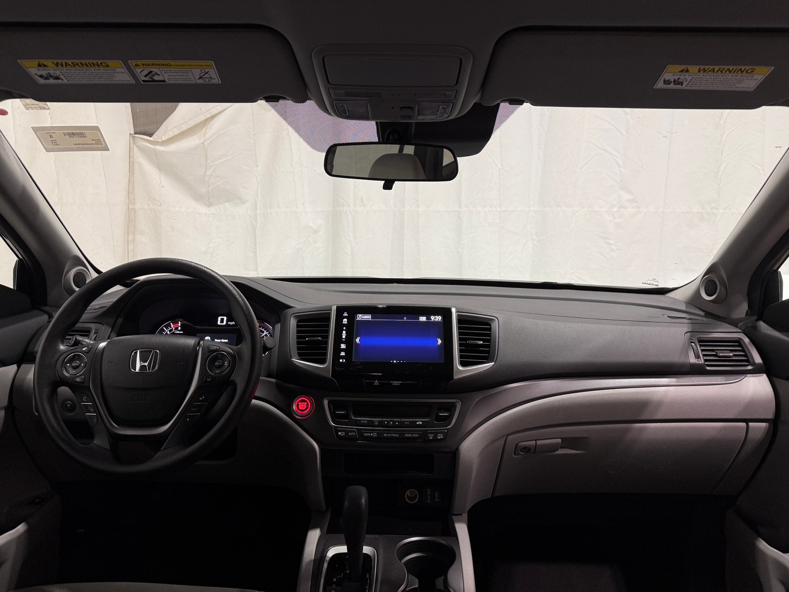 Thumbnail: 2017 Honda Pilot - 3