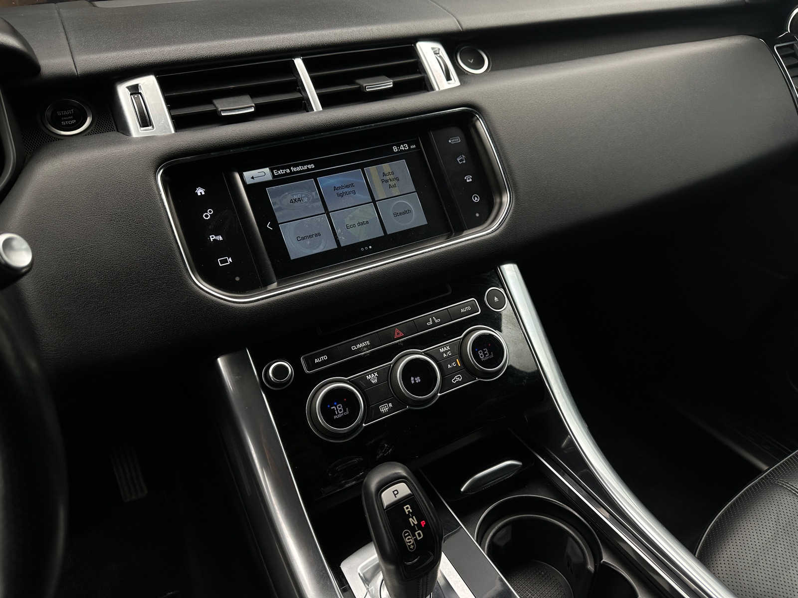 Thumbnail: 2016 Land Rover Range Rover Sport - 3