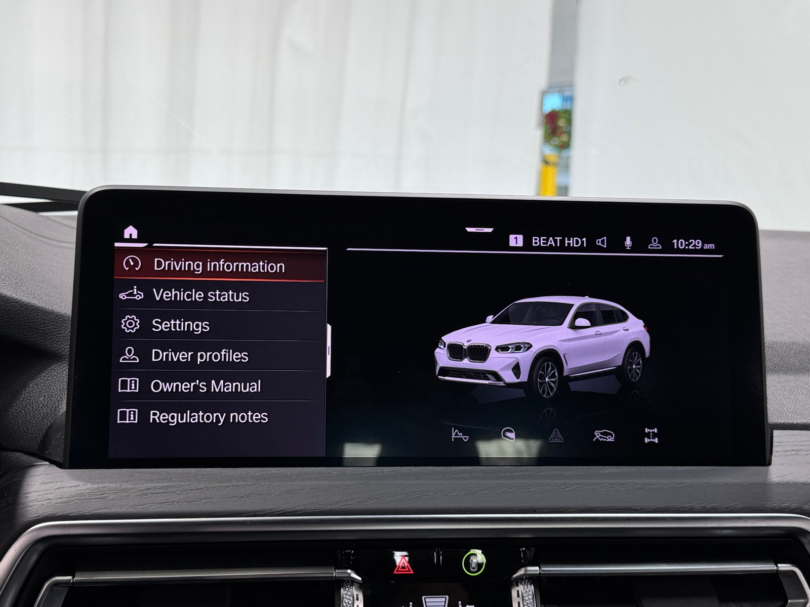 Thumbnail: 2023 BMW X4 - 3