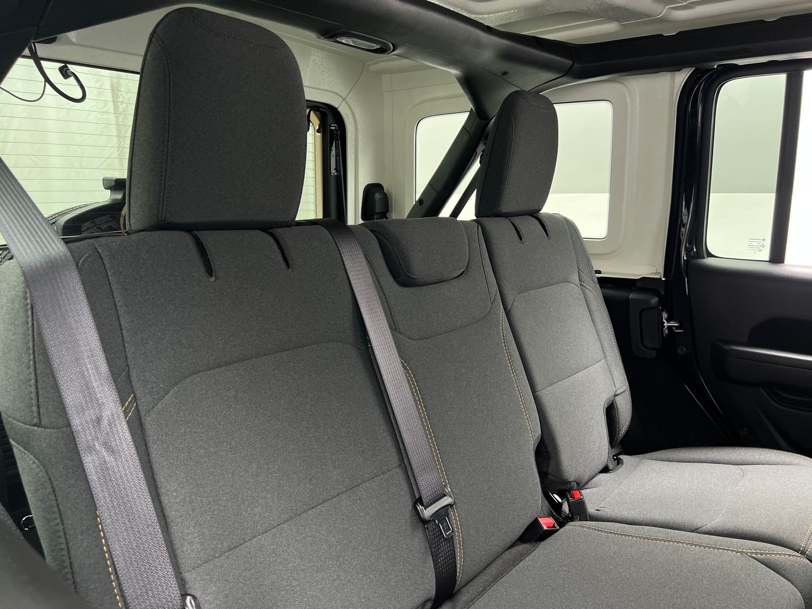 Thumbnail: 2025 Jeep Wrangler - 6