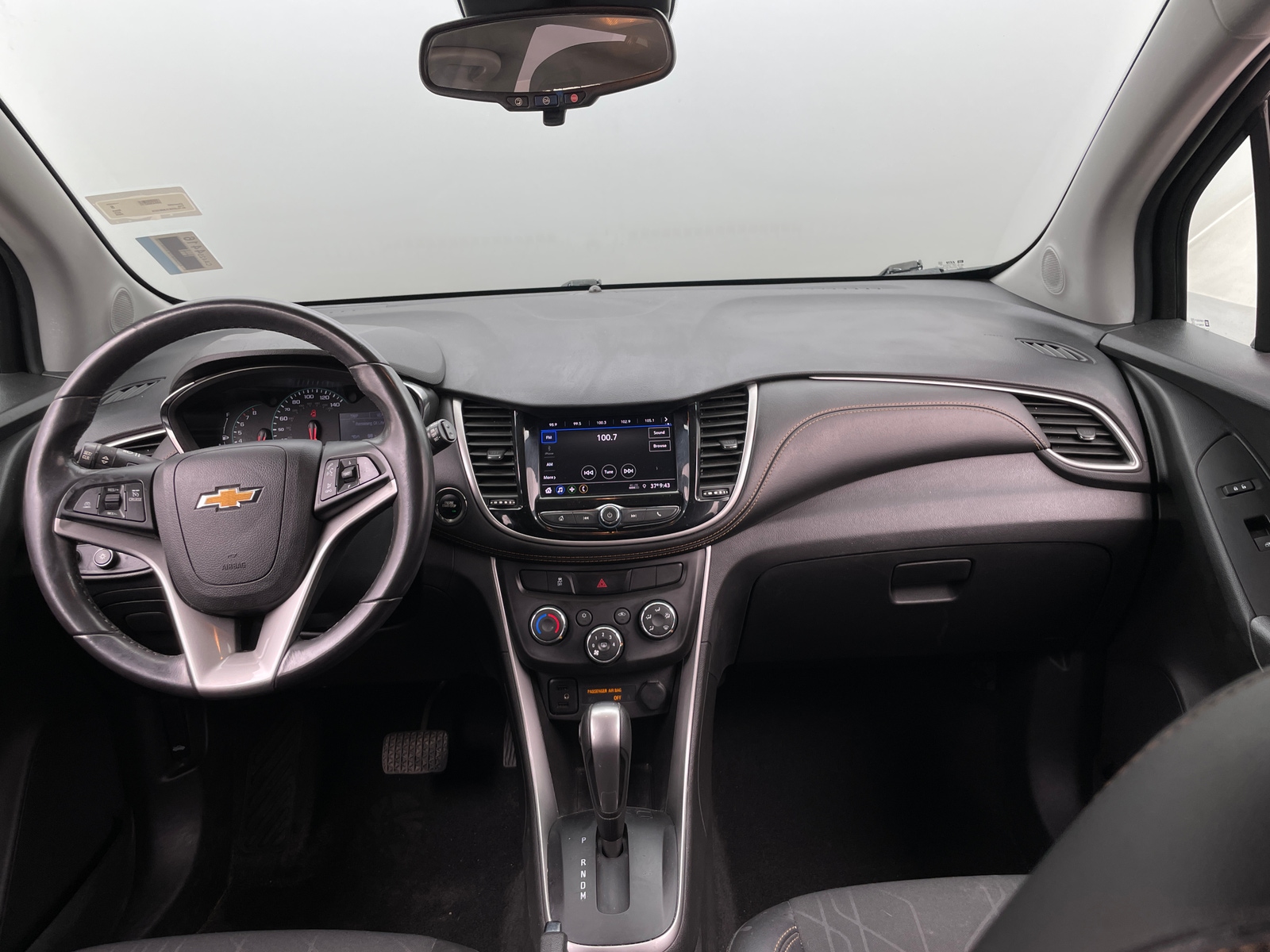 Thumbnail: 2020 Chevrolet Trax - 3