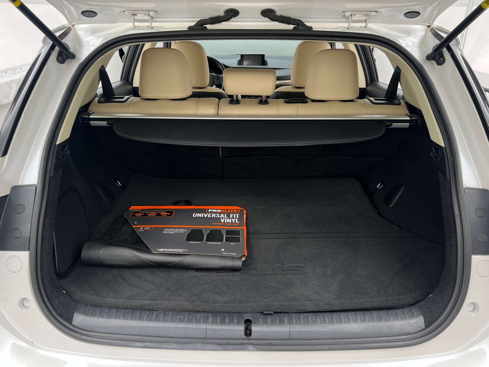 Thumbnail: 2016 Lexus CT - 6