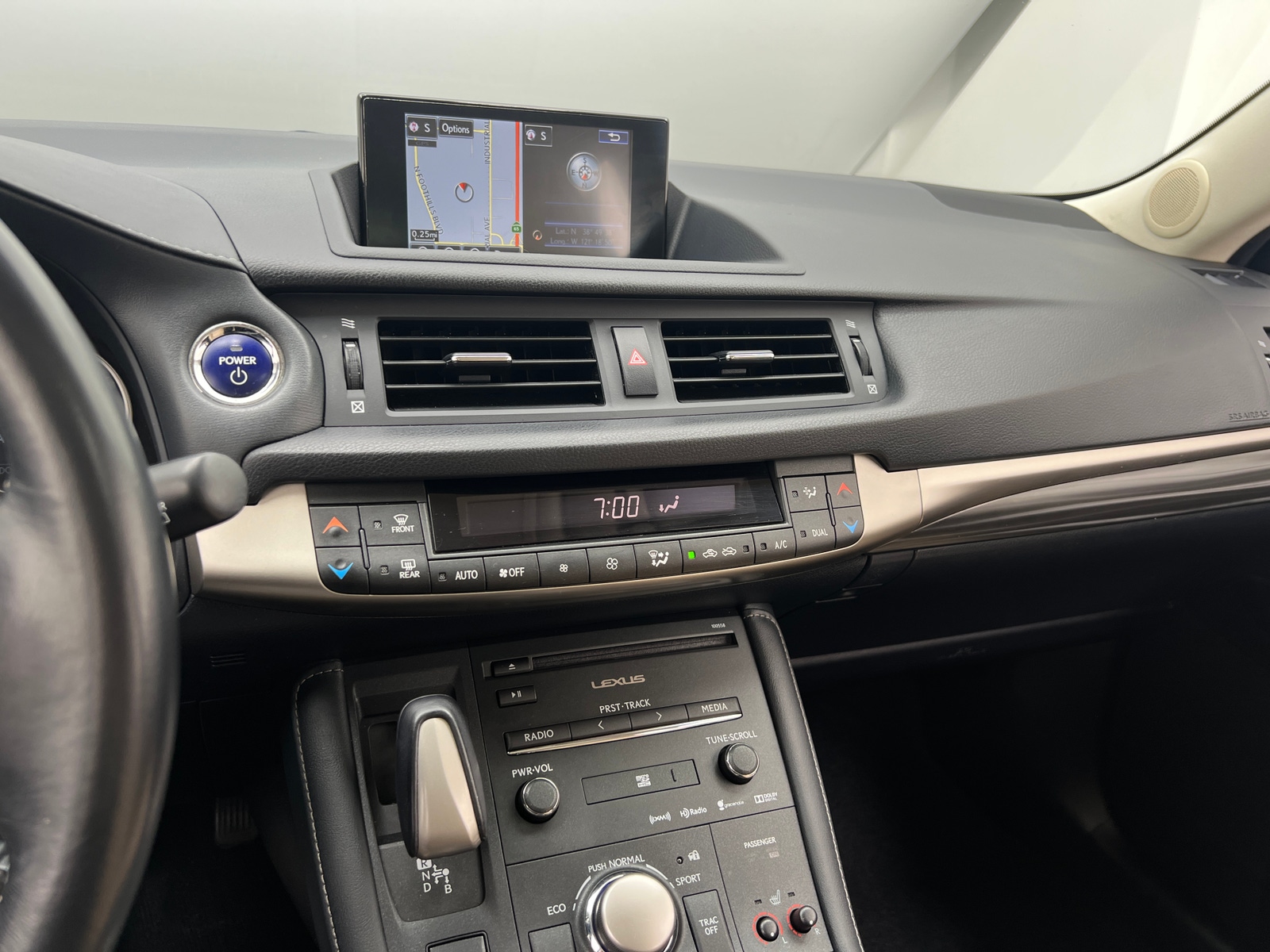 Thumbnail: 2016 Lexus CT - 3