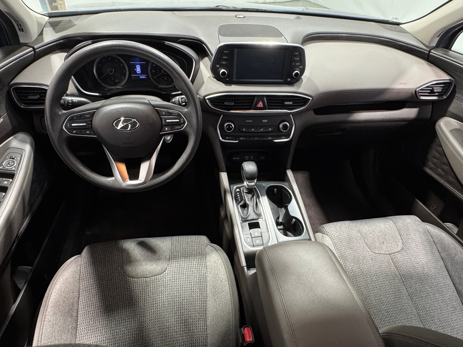 Thumbnail: 2019 Hyundai Santa Fe - 3